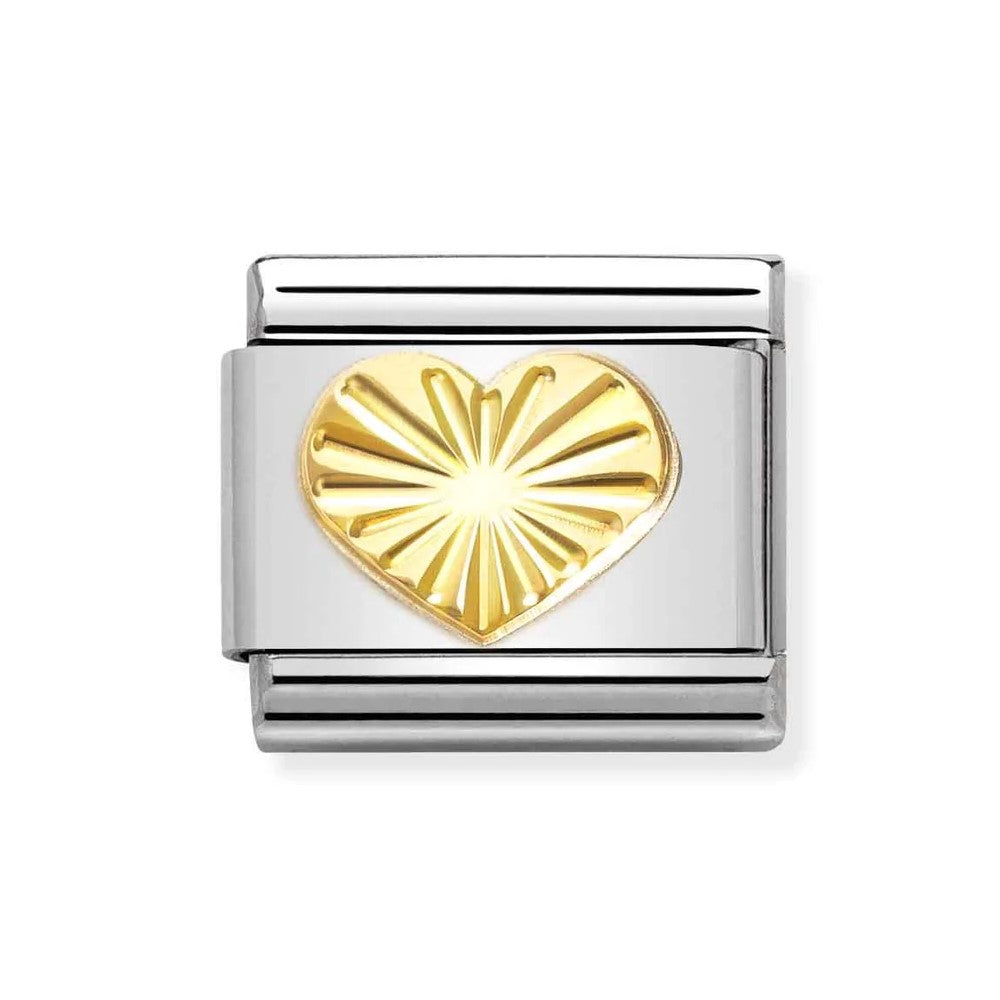 Classic Link In 18K Gold With Etched Detail Heart