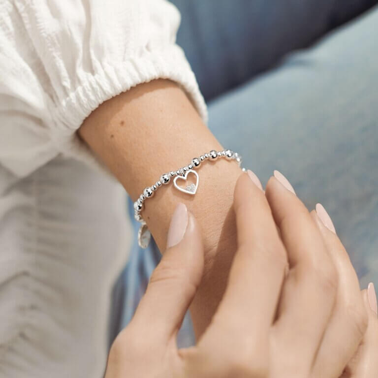 Life's A Charm | Forever Family | Silver | Charm Bracelet | 17.5cm Stretch