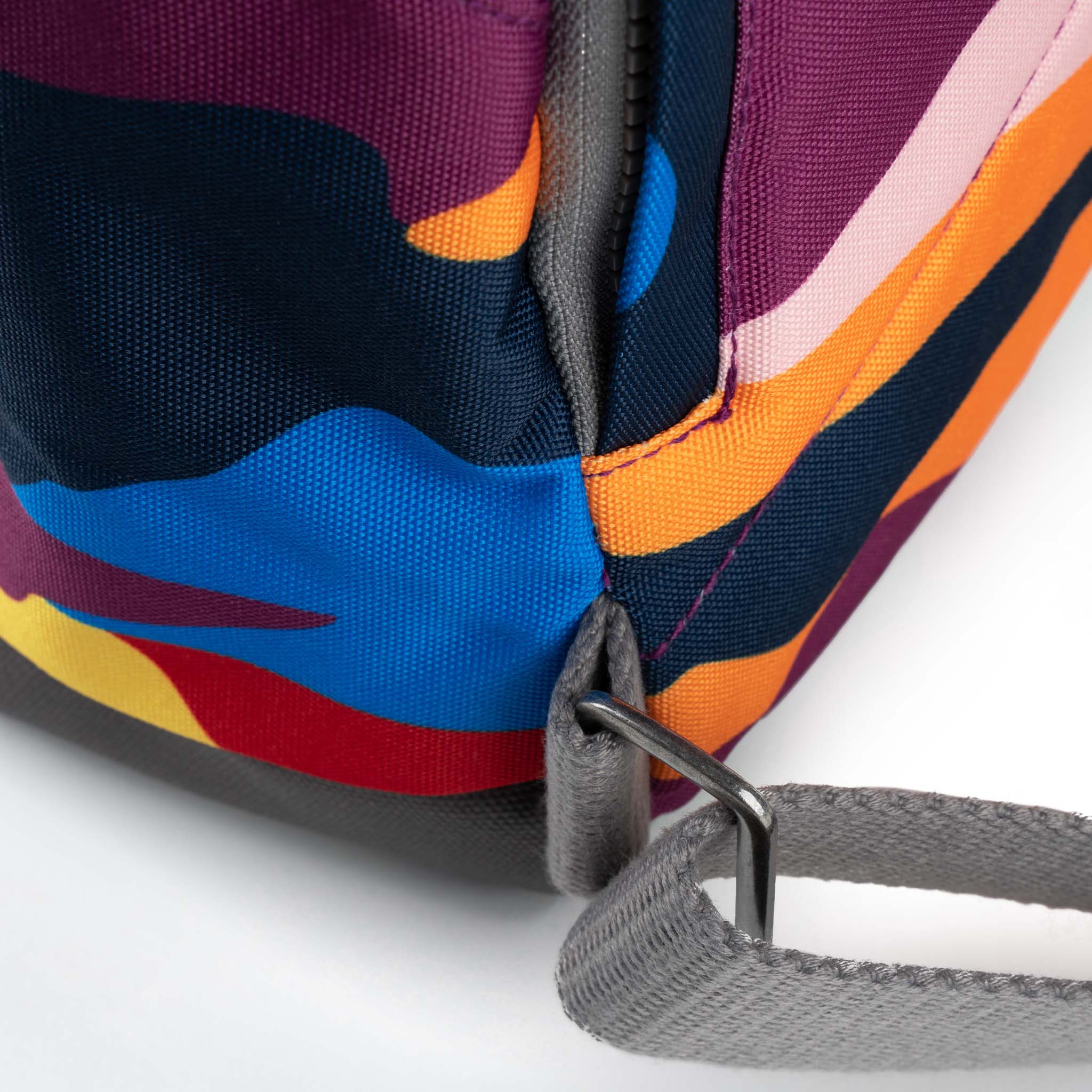 Canfield B Medium Sustainable Canvas Bold Camo