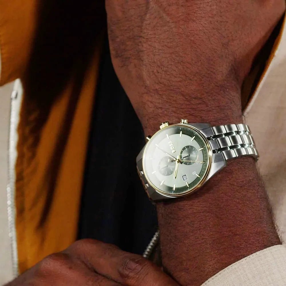 SkyTraveller Green Chronograph Dial With Stainless Steel Bracelet Strap Gents Watch