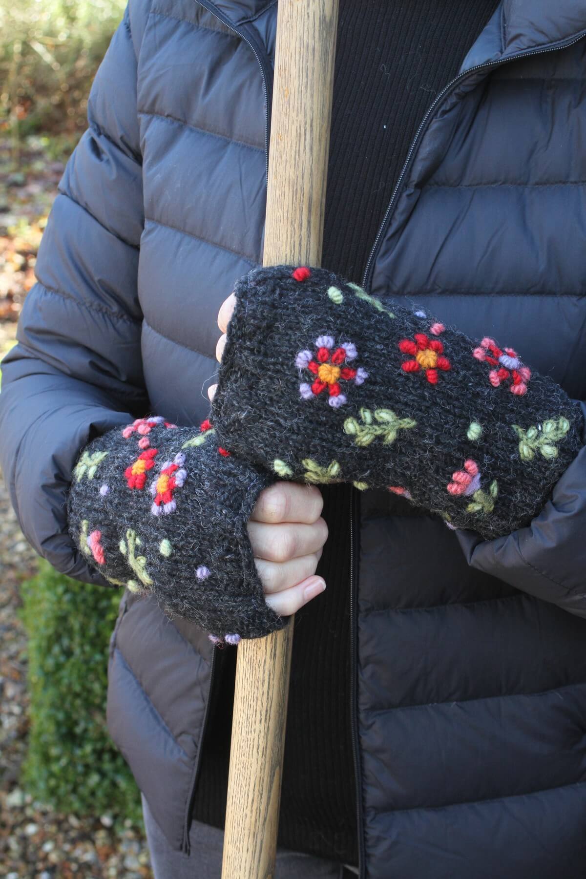Lugano Handwarmer Charcoal