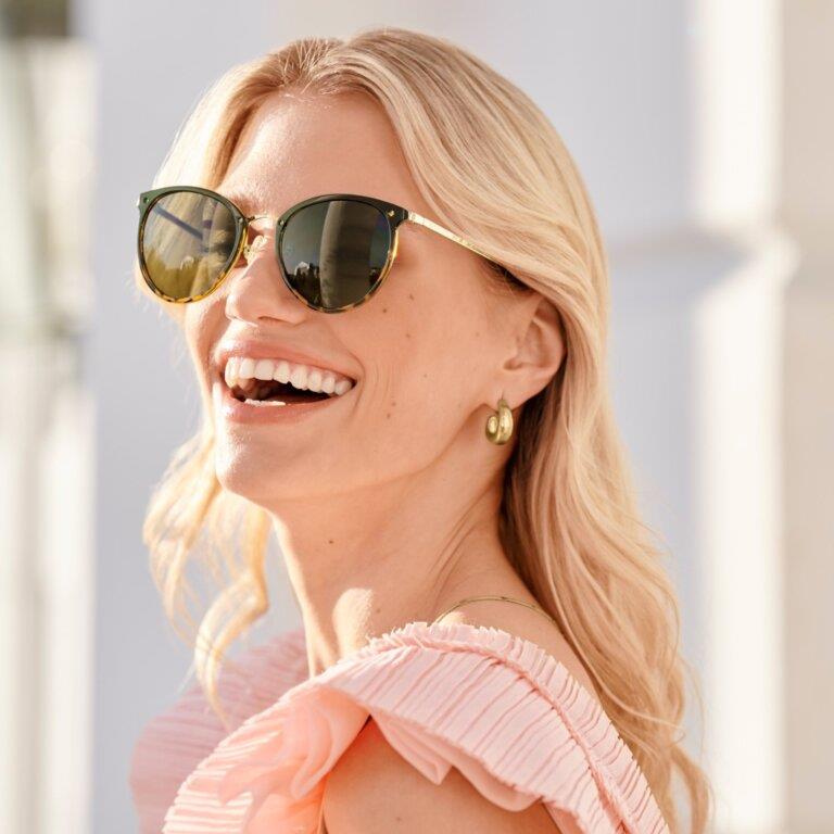 Santorini Sunglasses - Gradient Black Tortoiseshell