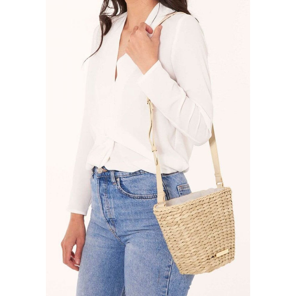 Callie Straw Crossbody Bag | Natural | 18 X 24 X 11.5cm