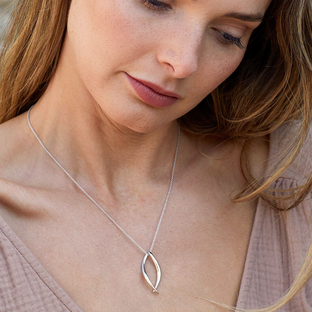 Entwine Twine Twist Link Necklace