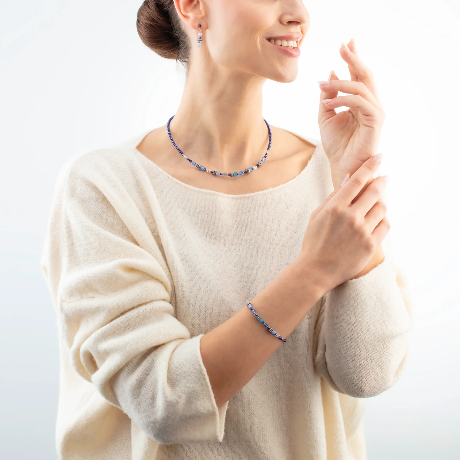 Mini Cubes Blue Earrings