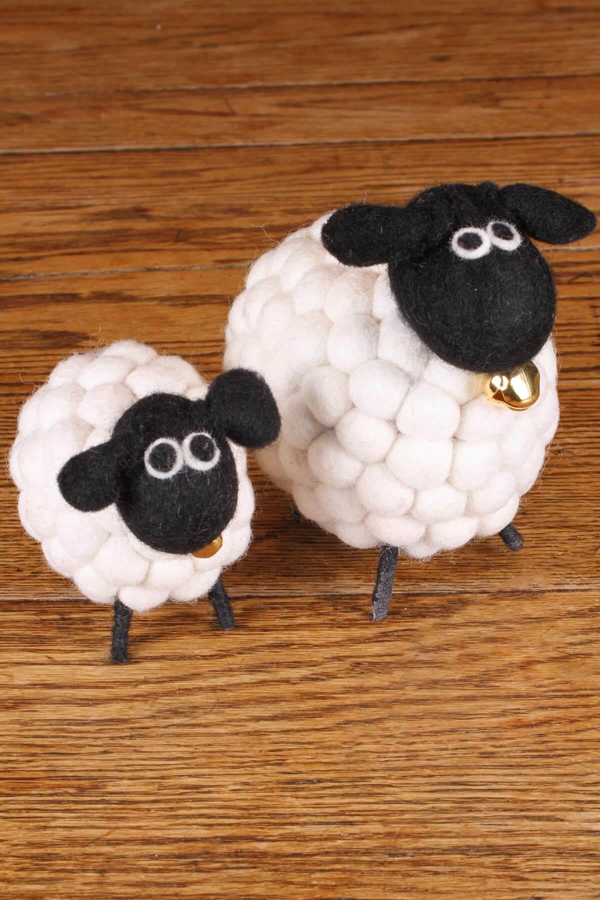 Tessa The Bobbly Lamb Decoration