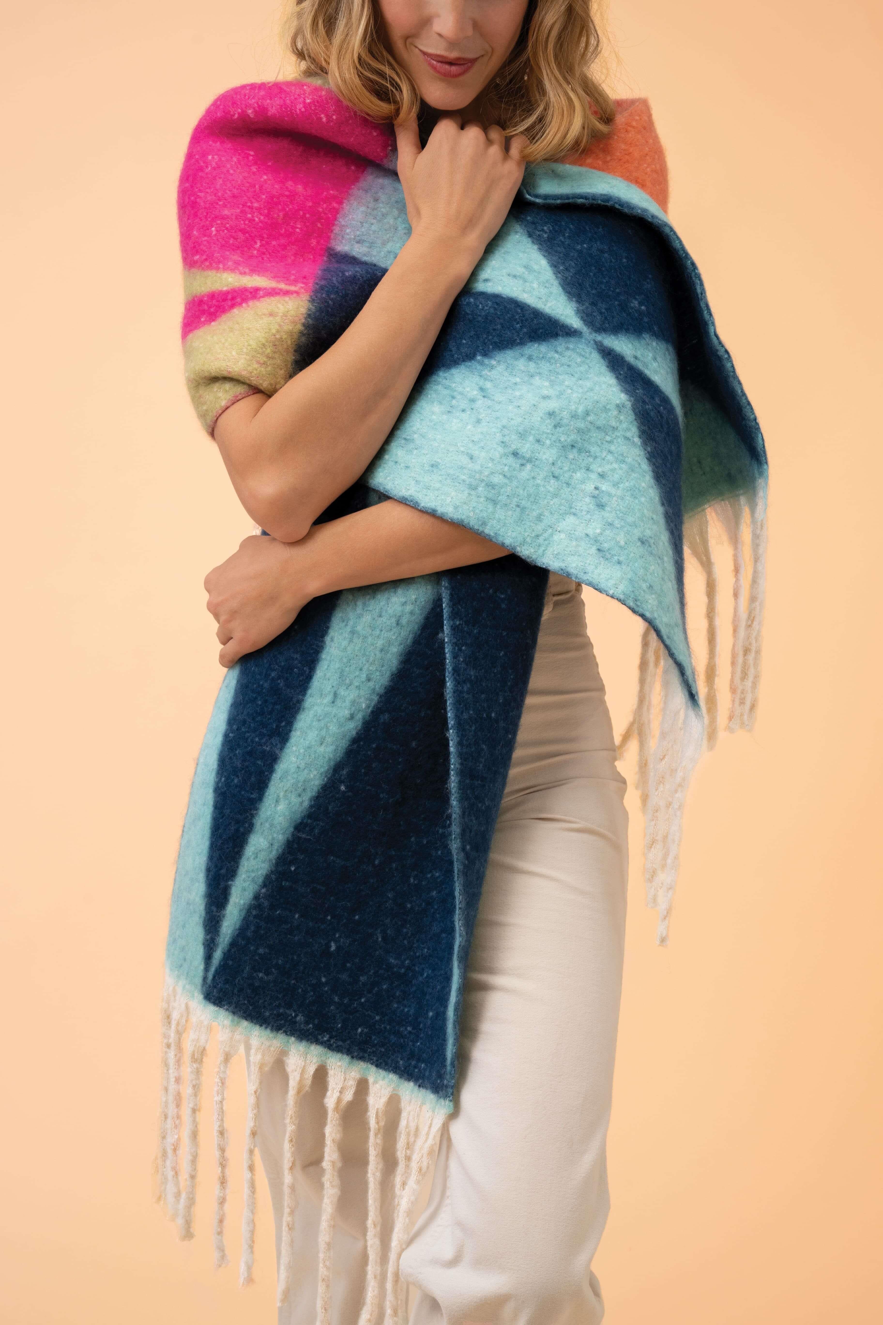 Raya Cosy Scarf- Aqua/Petal