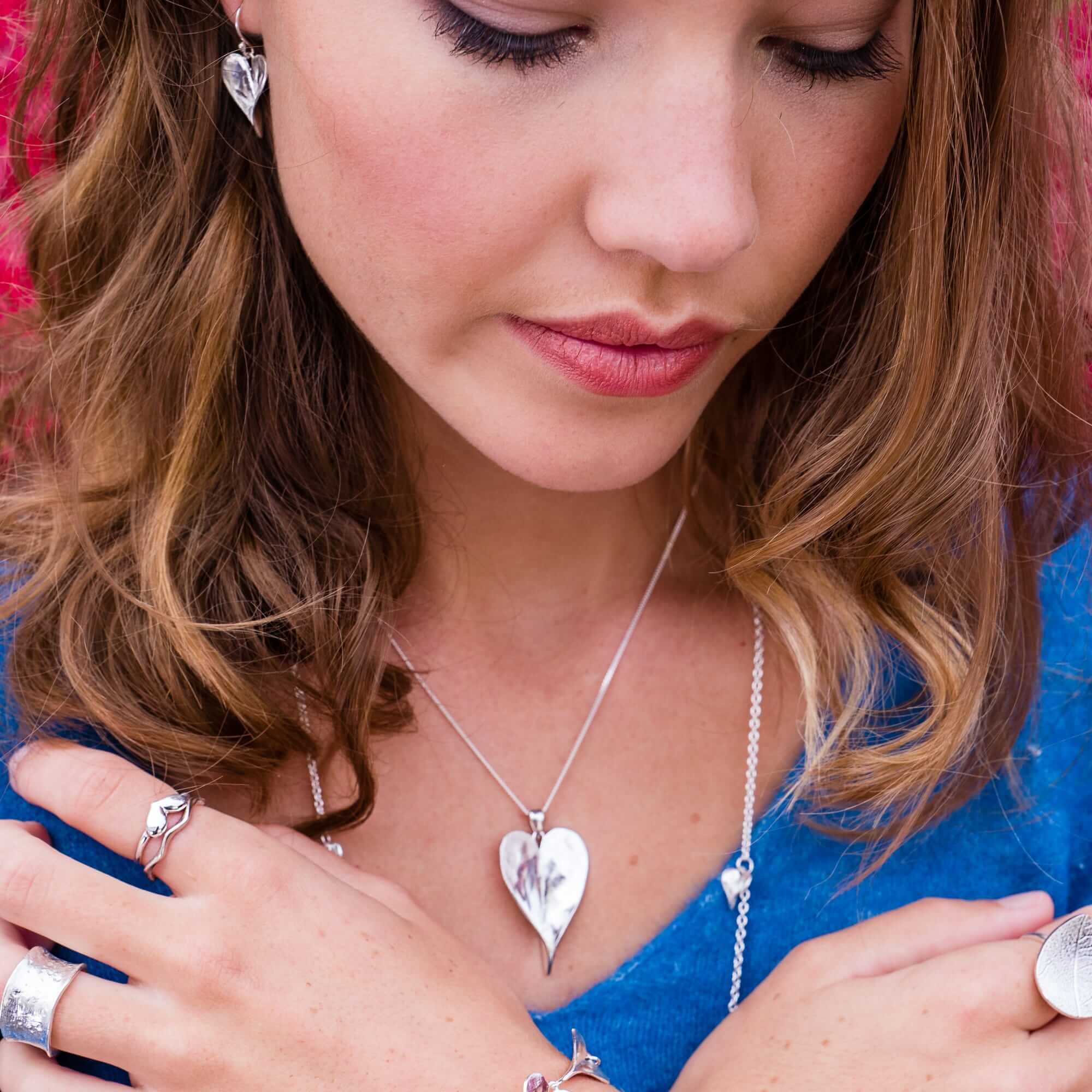 Origins Leaf Heart Pendant Necklace