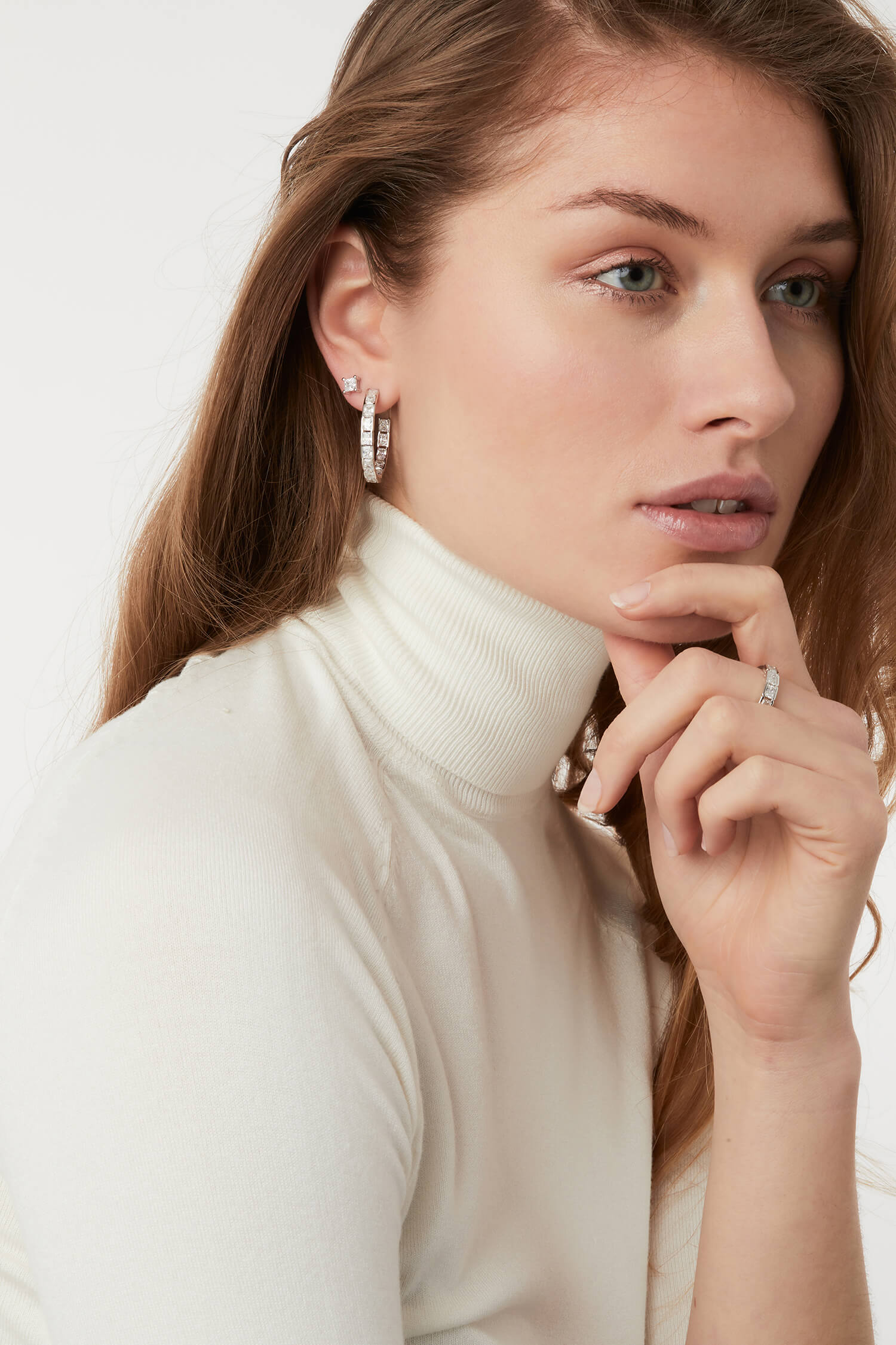 Ellera Earrings With White Zirconia