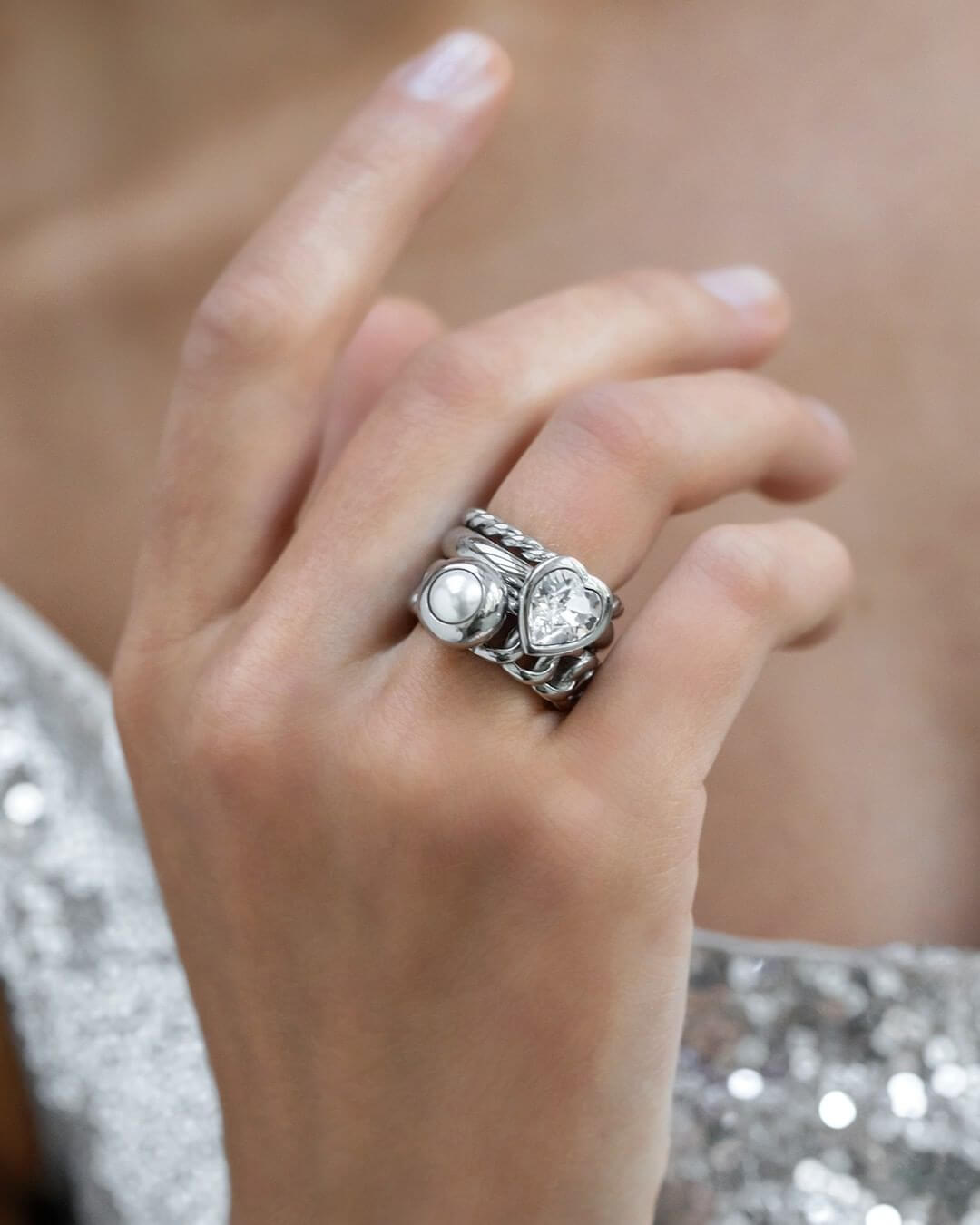 Famosa Silver 10mm Tondo Ring Top White Pearl