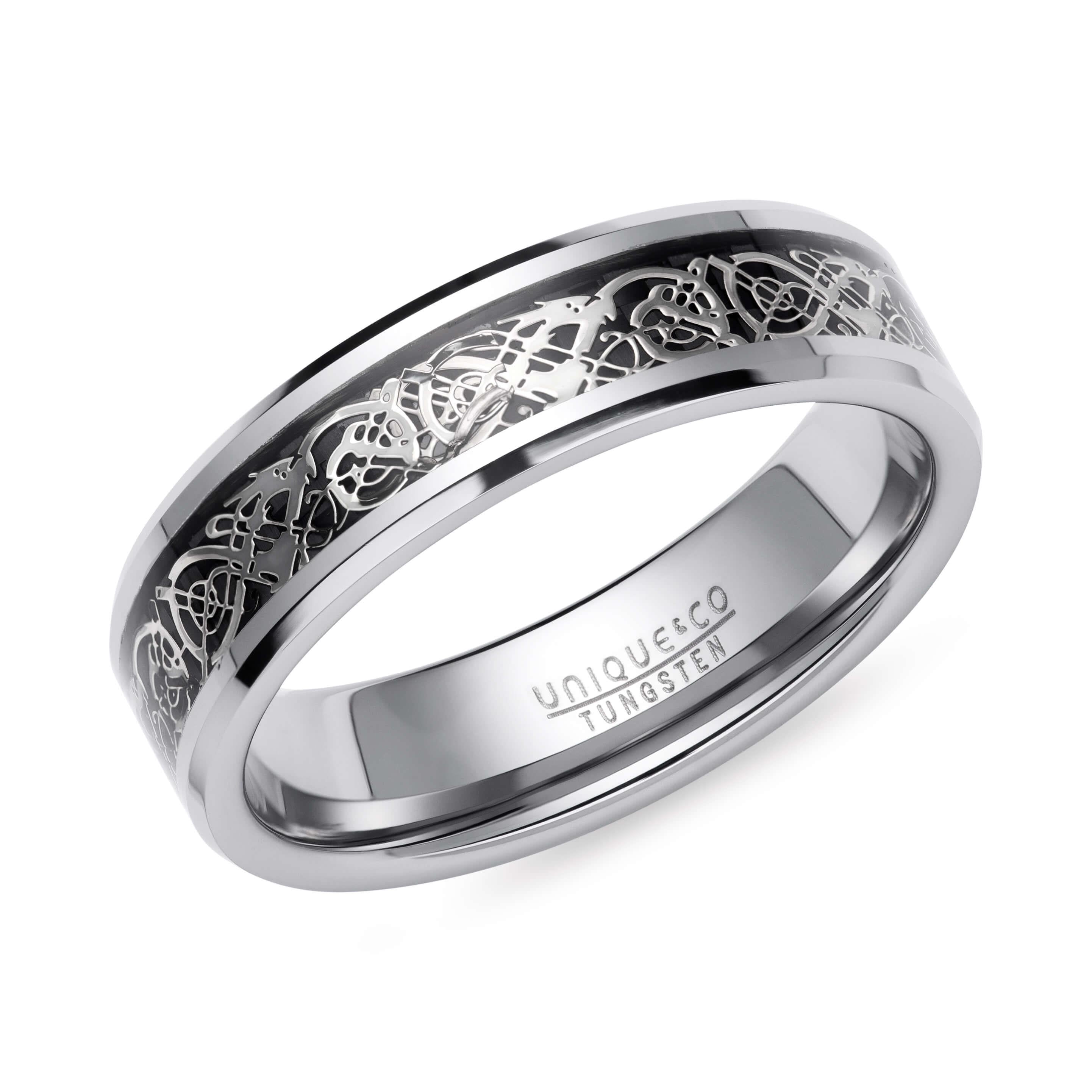 Tungsten Carbide Ring With Black Carbon Fibre 7mm
