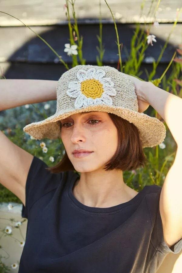 Daisy Hemp/Cotton Hat In Natural