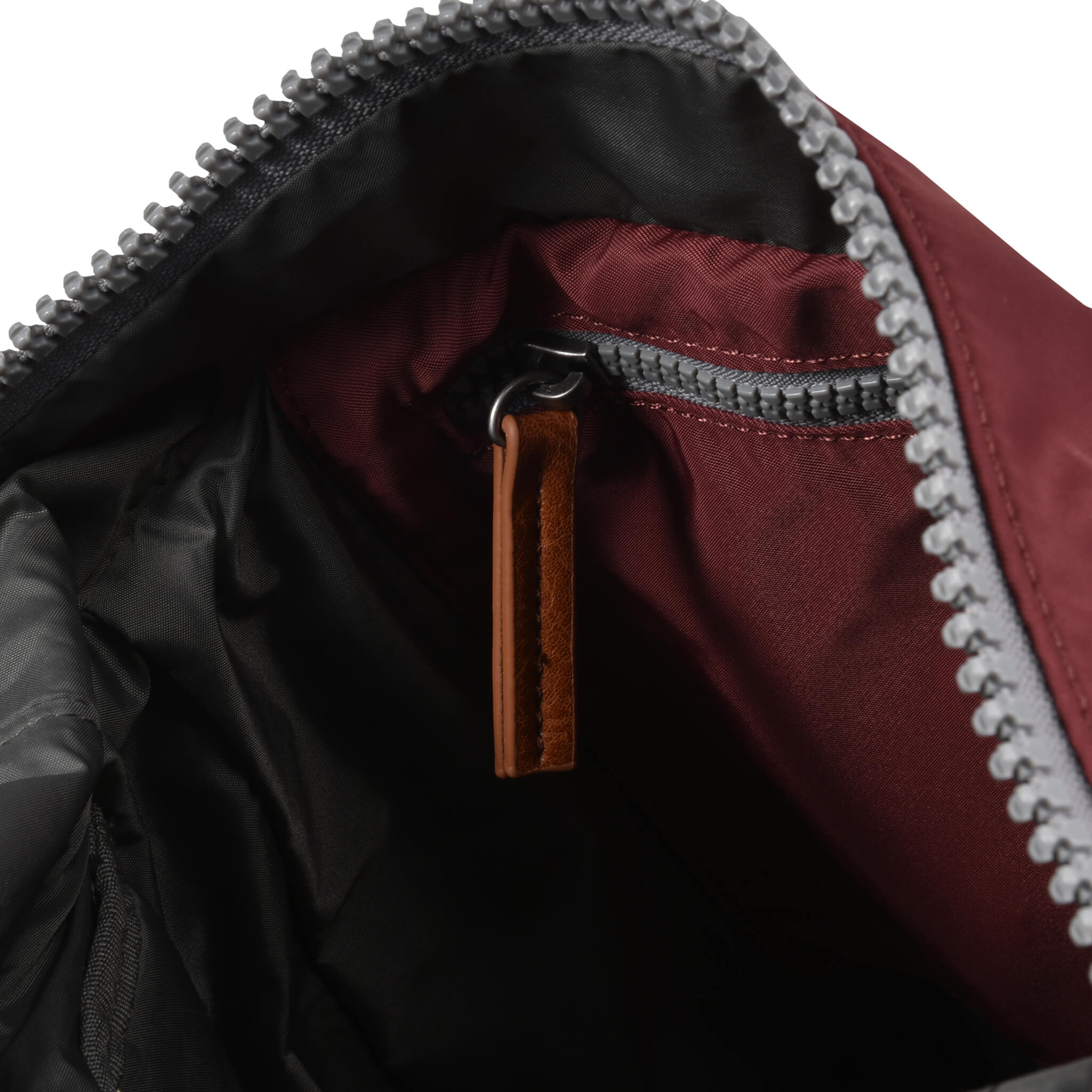 Canfield B Small Sustainable Nylon Port