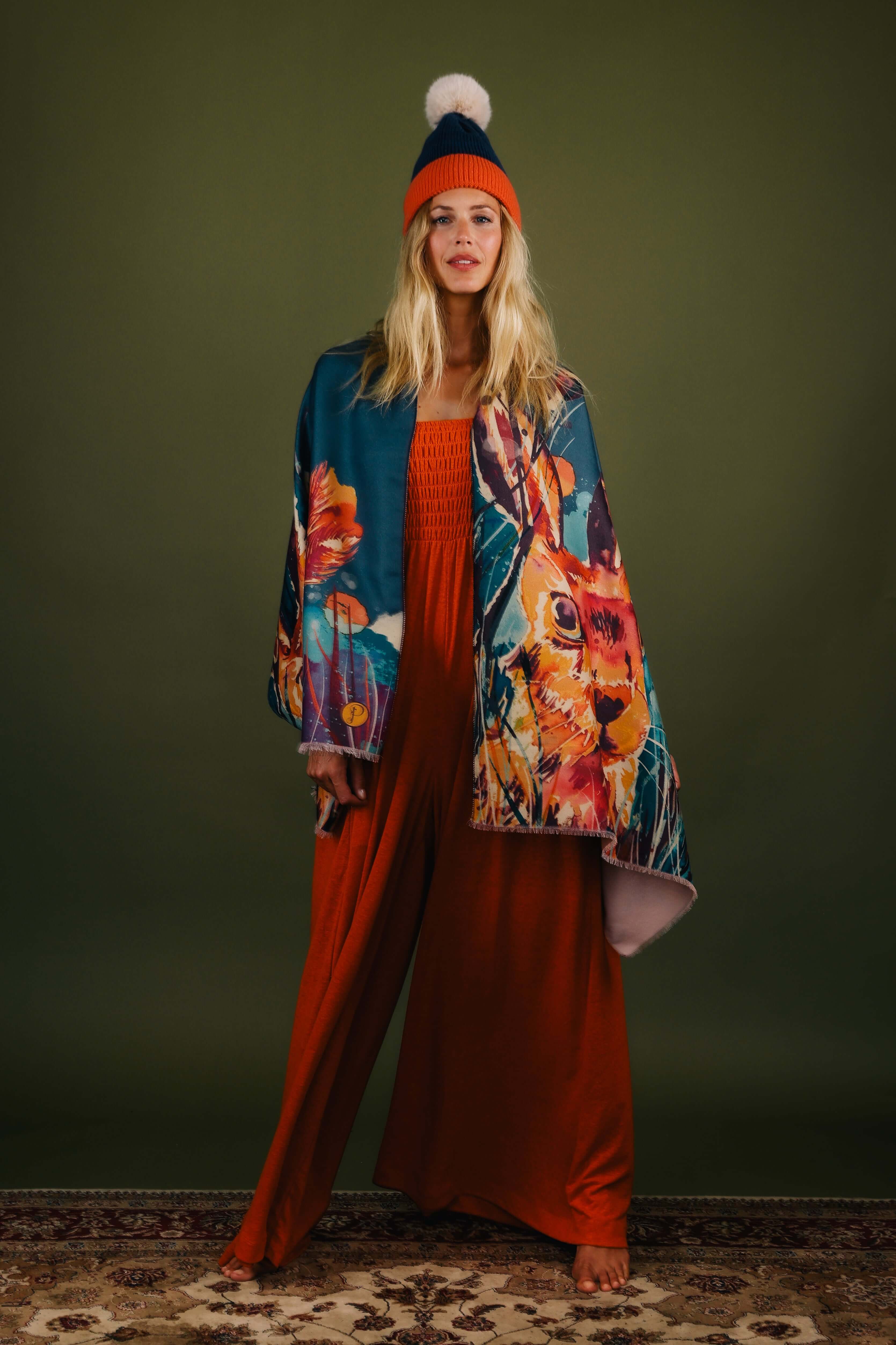 Luxurious Hare Print- Navy Mix