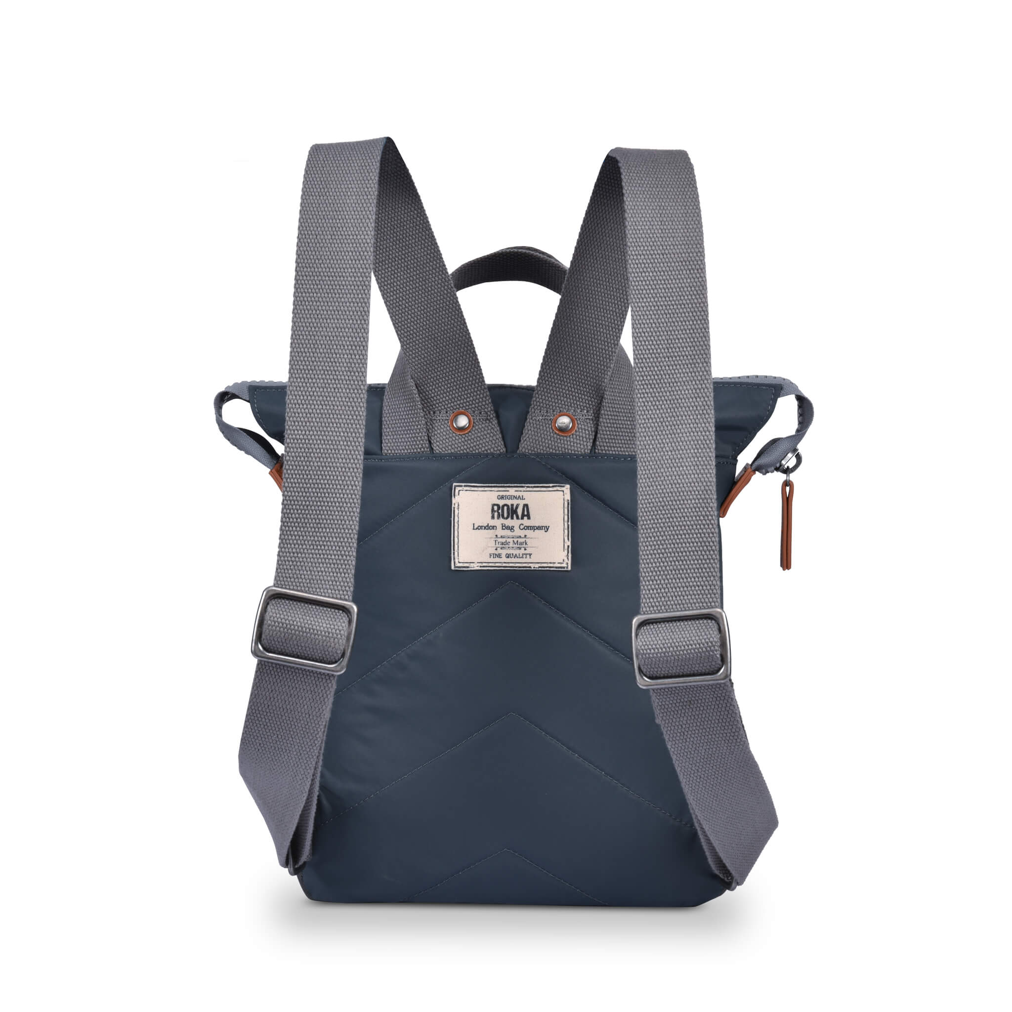Bantry B Small Sustainable Nylon Smoke