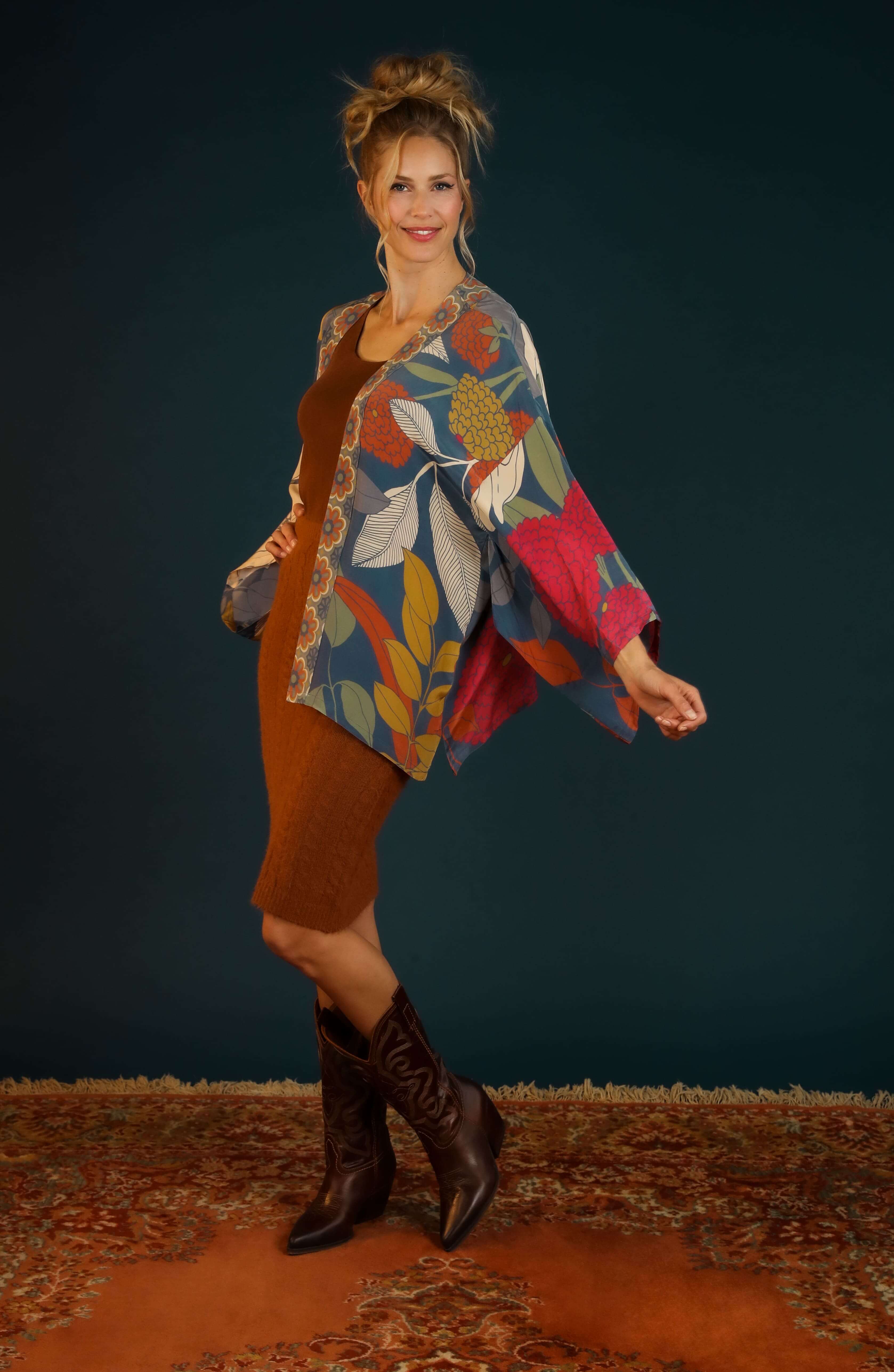 Luxury Kimono Jacket Winter Floral - Heather