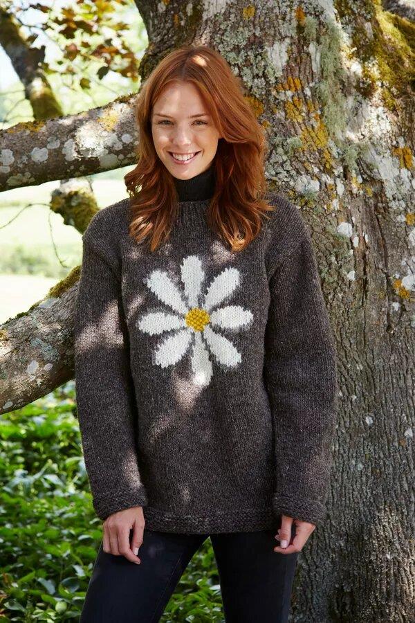 Daisy Sweater Bark