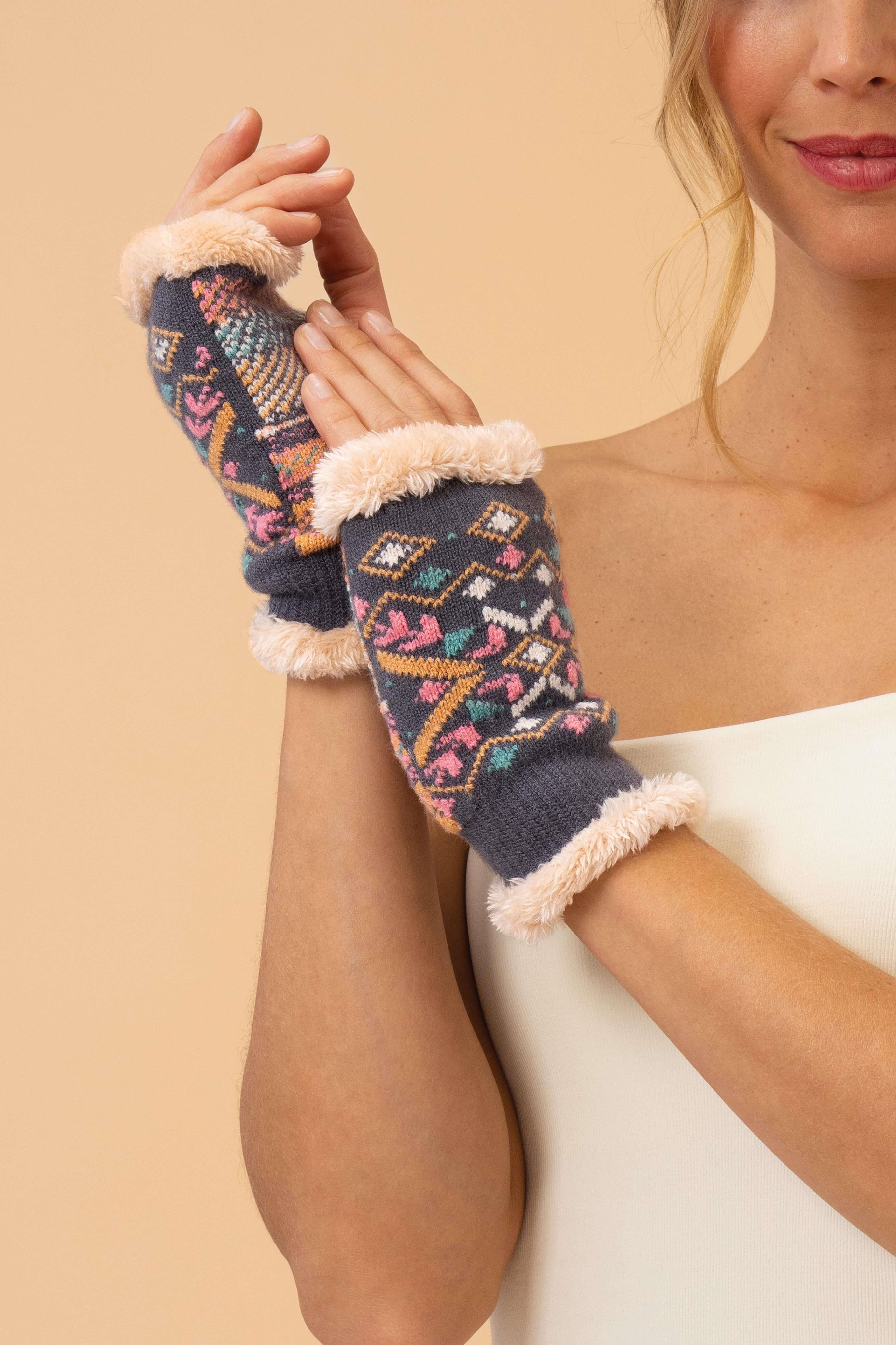 Ladies Cosy Fair Isle Wrist Warmers - Charcoal