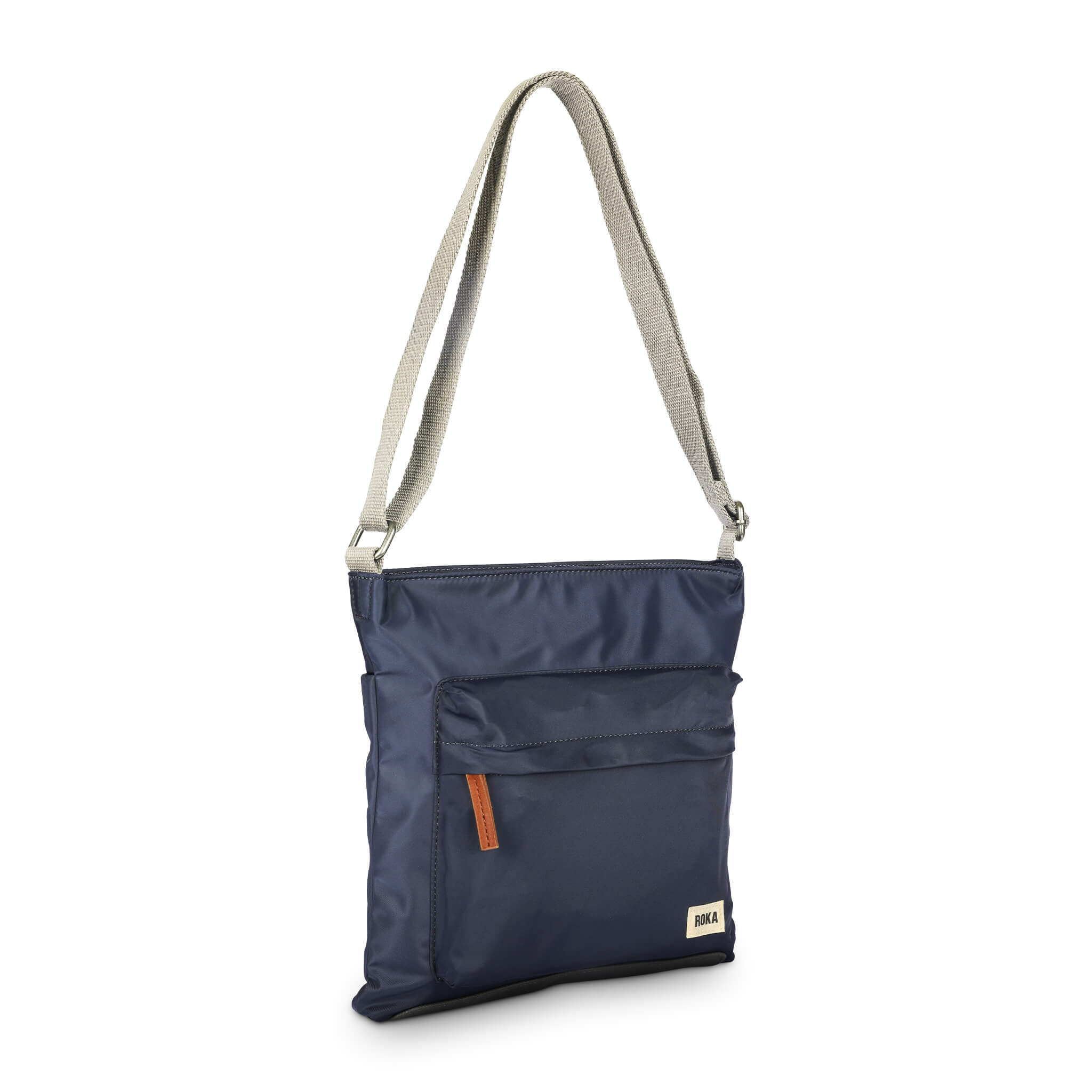 Kennington B Medium Sustainable Nylon Midnight