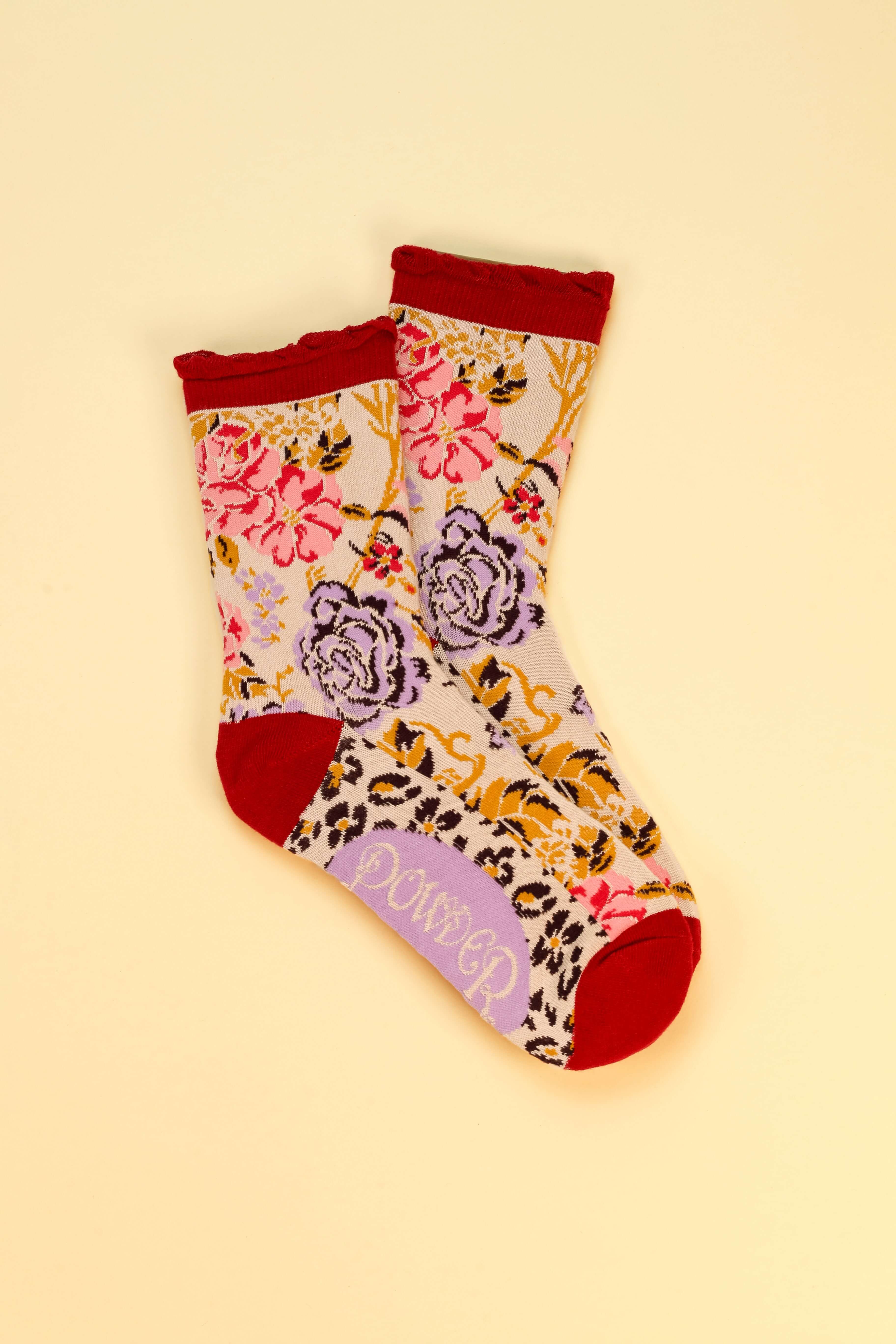 Floral Stencil Ankle Socks- Stone
