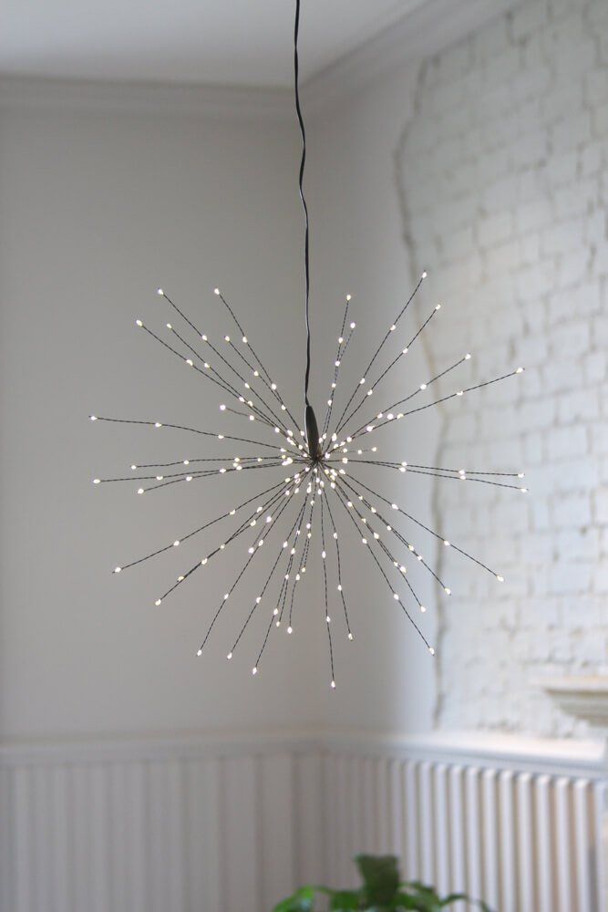 Remote Starburst Black Battery Powered Light