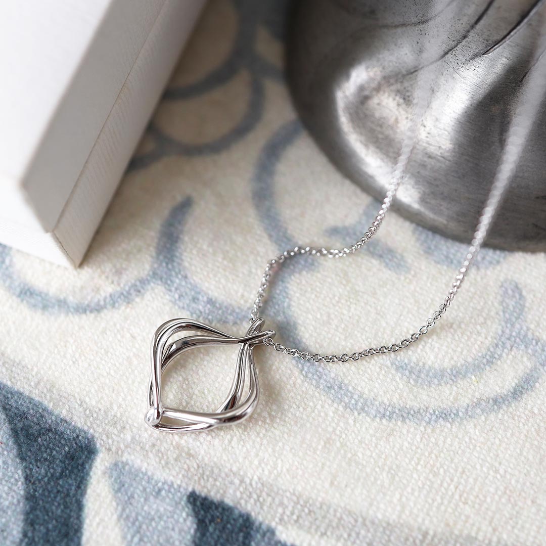 Alicia Petite Necklace