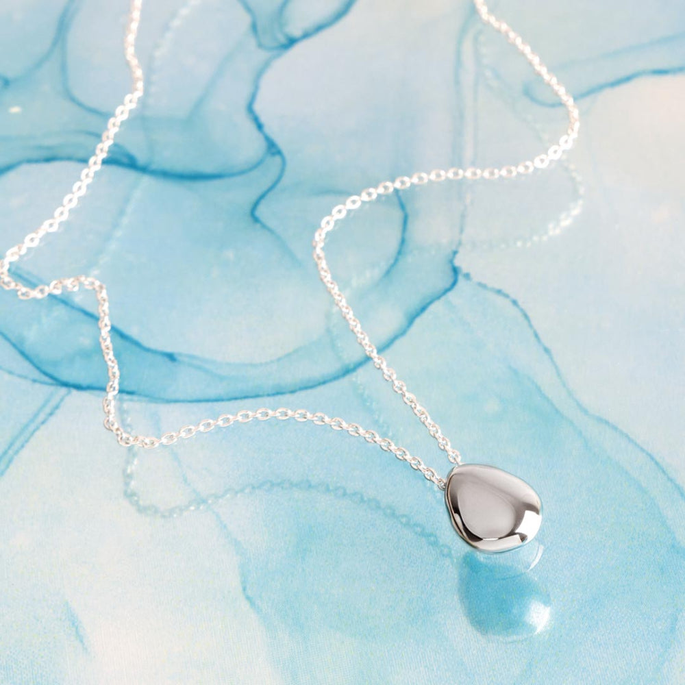 Coast Pebble Smooth Necklace