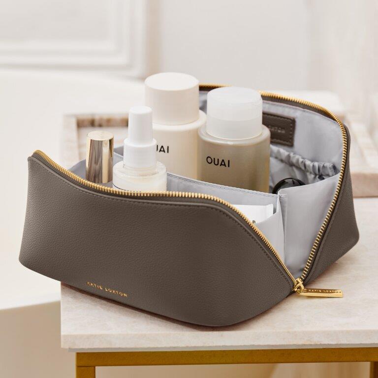 Medium Make Up / Wash Bag - Mink