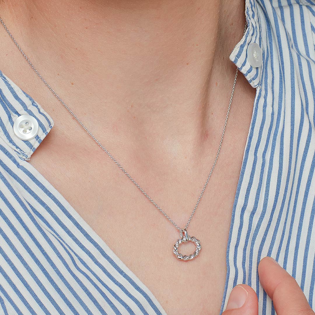 Marina Rope Twist Oval Necklace