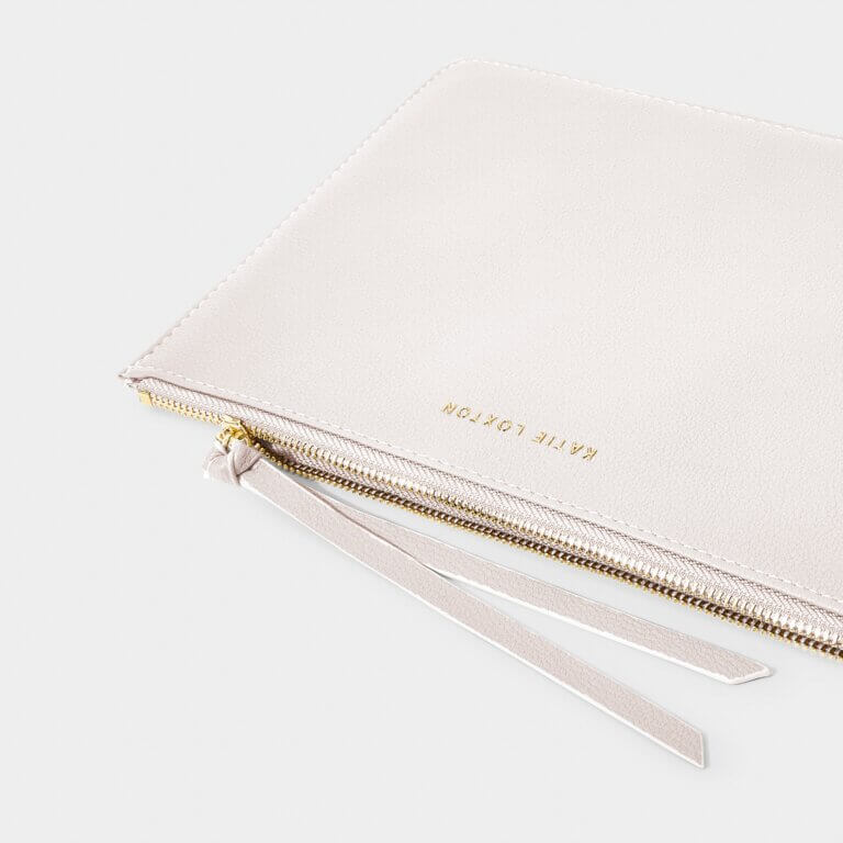Isla Pouch Off White