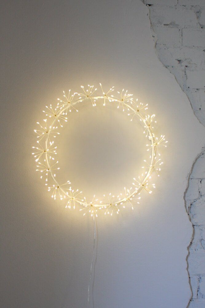 Starburst Wreath LED Light Ornament