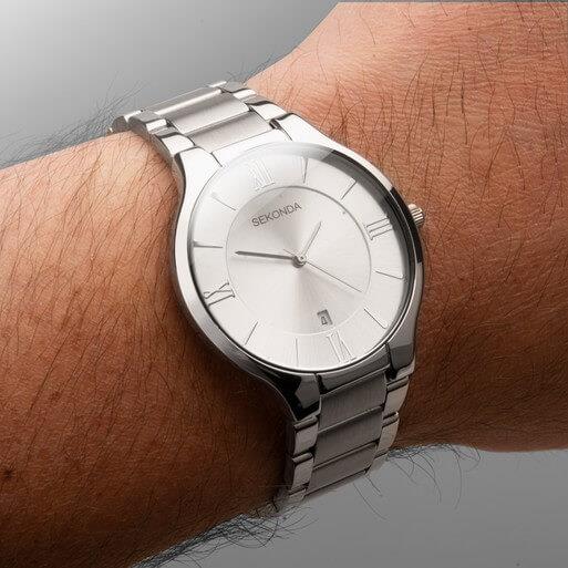 Silver Case with Silver White Dial & Stainless Steel Bracelet Men's Watch