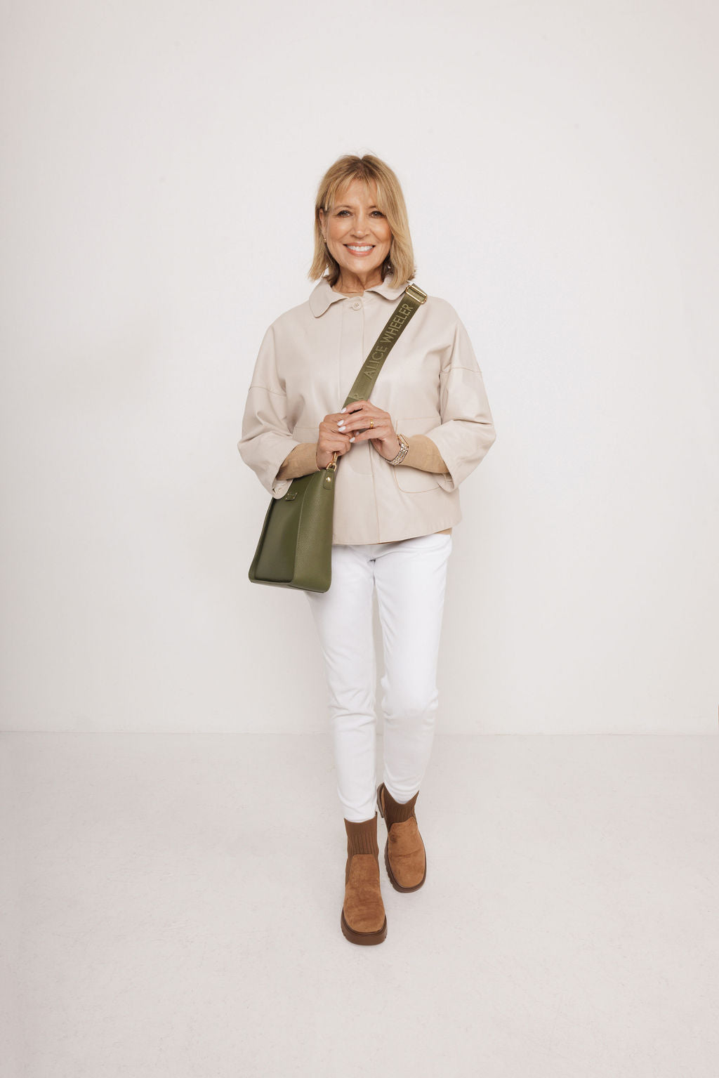 Kensington Crossbody Bag In Olive