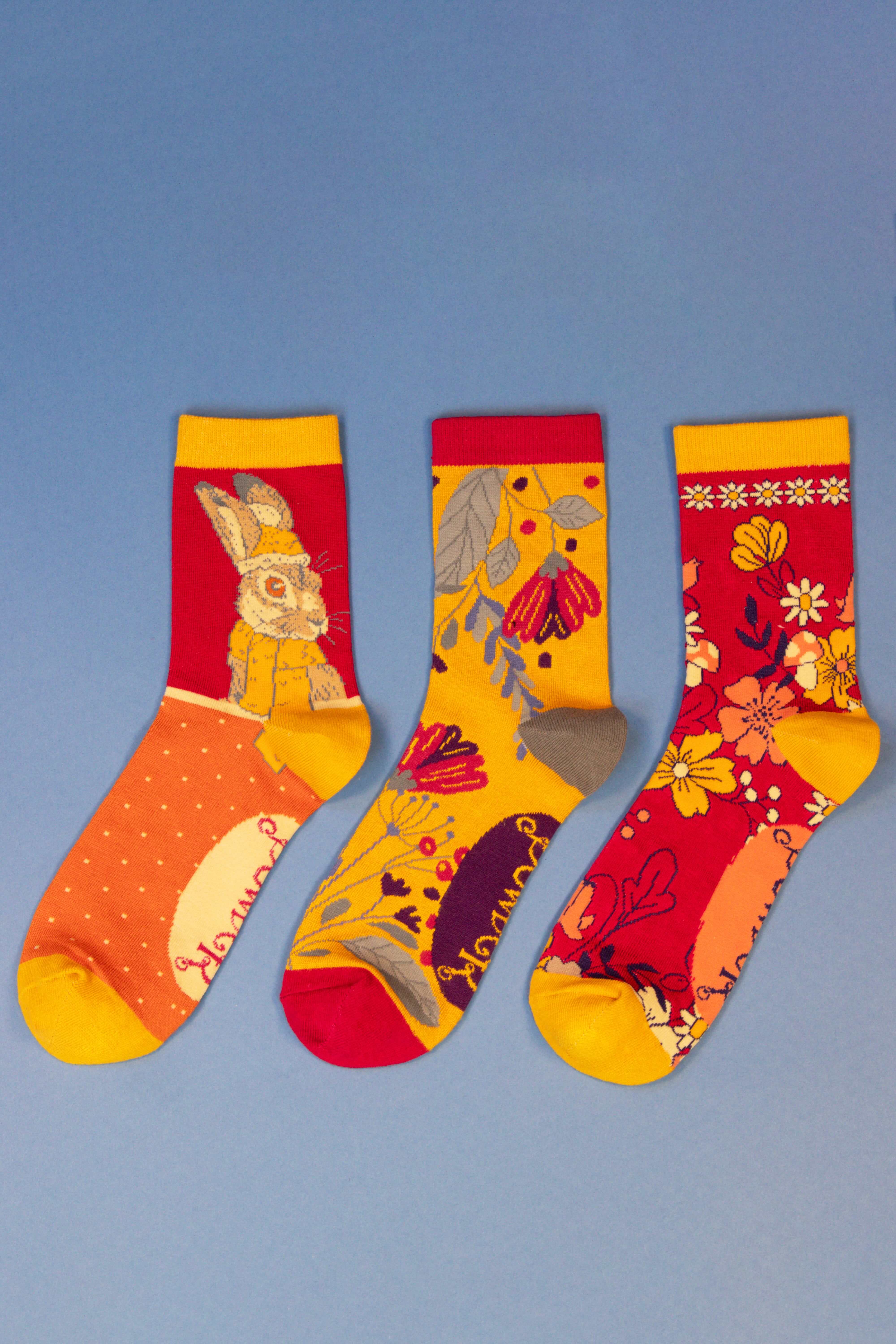 Ladies Delicate Floral Mustard Sock Box