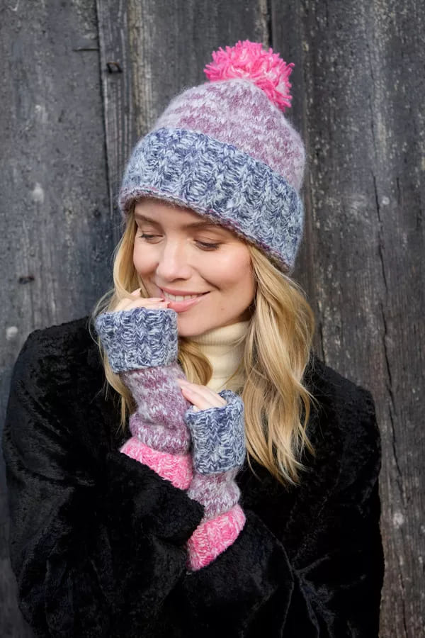 Berlin Bobble Beanie Purple