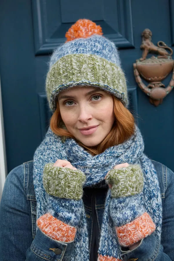 Berlin Handwarmer Blue