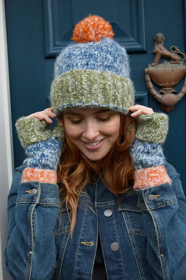 Berlin Handwarmer Blue