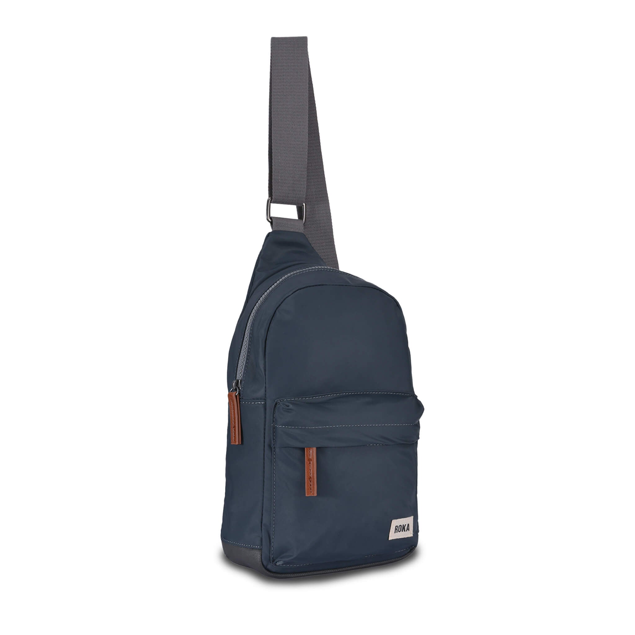 Willesden B Large Sustainable Nylon Smoke