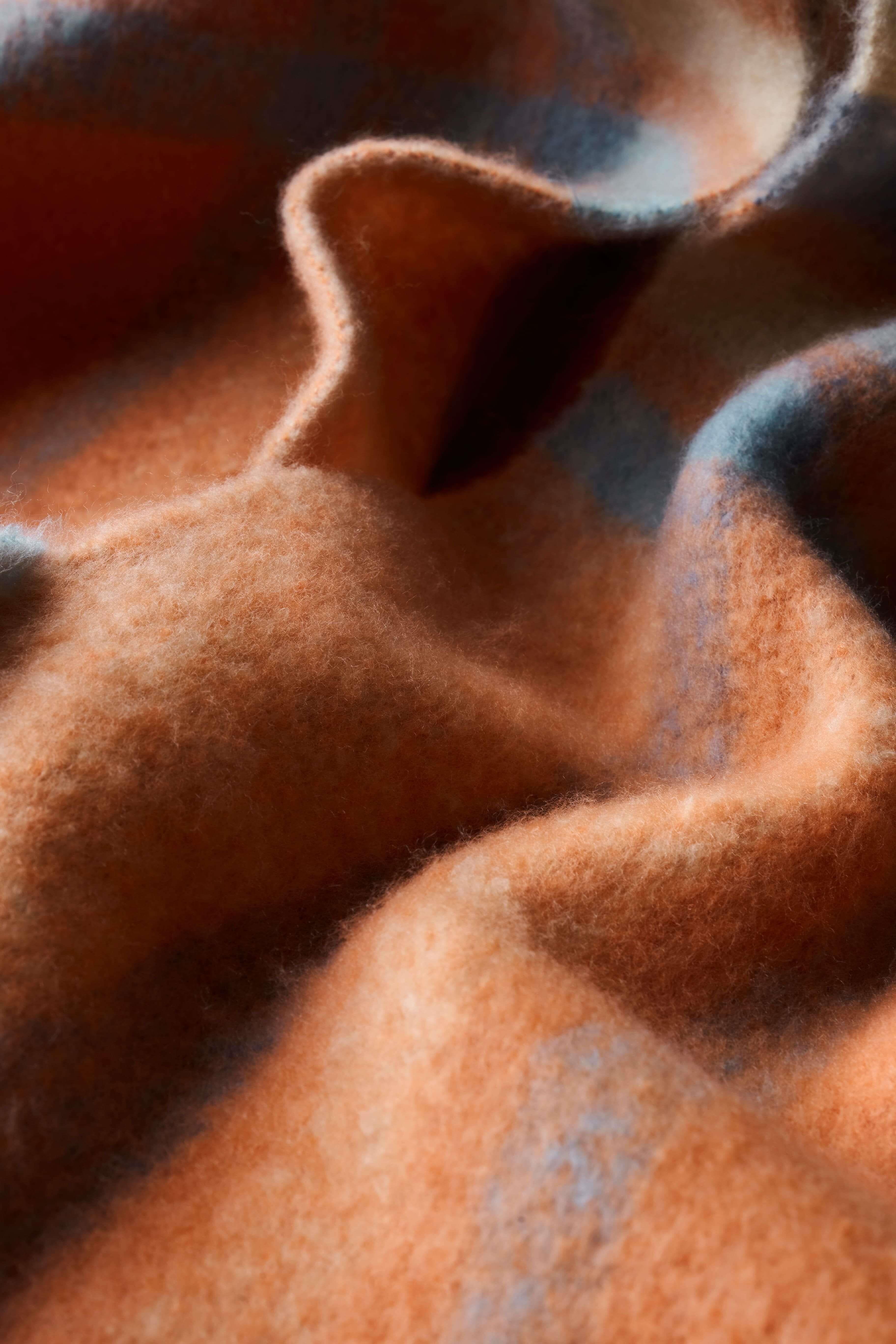 Brielle Cosy Scarf - Coral