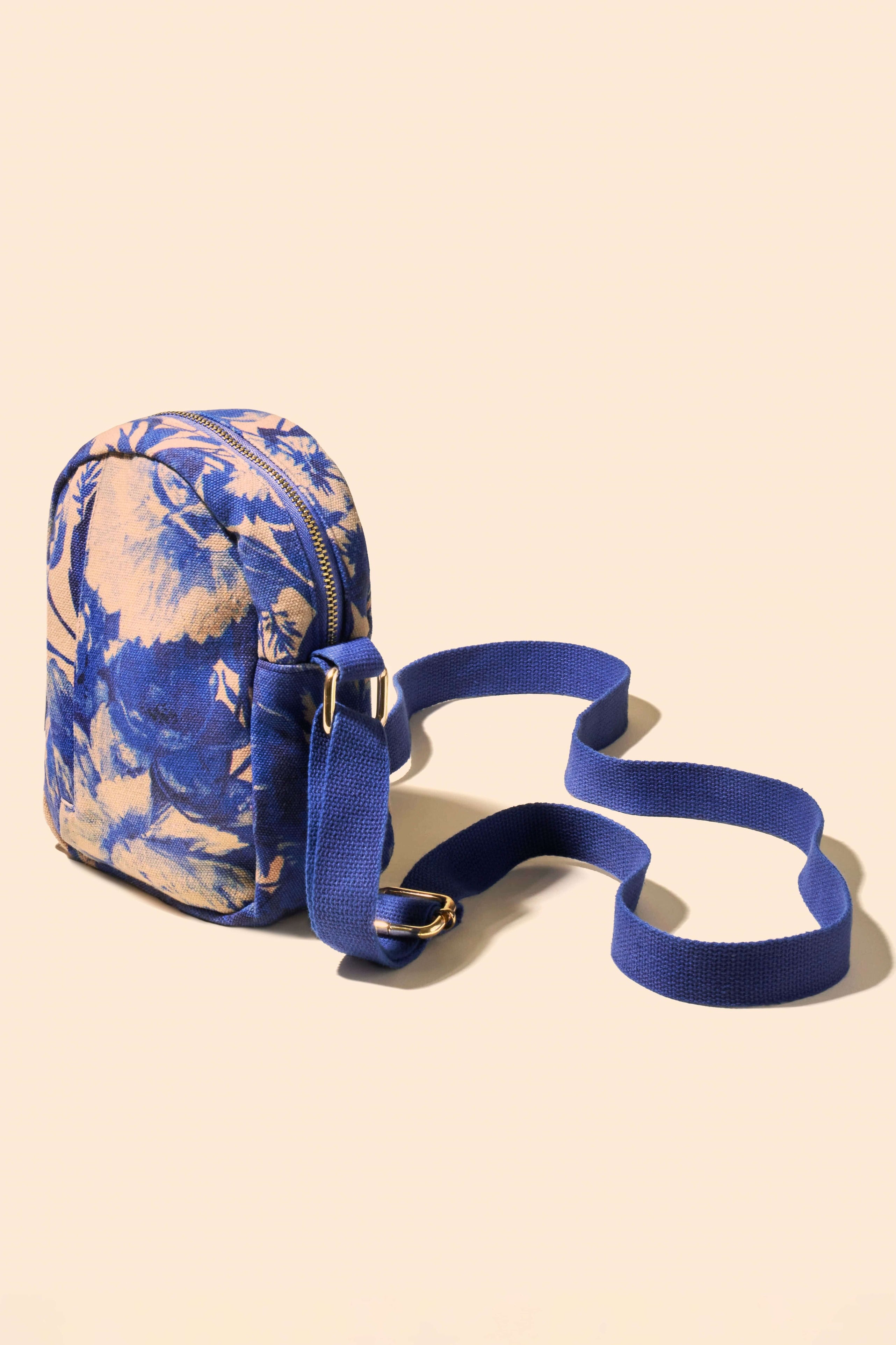China Blue Blooms Canvas Out and About Bag