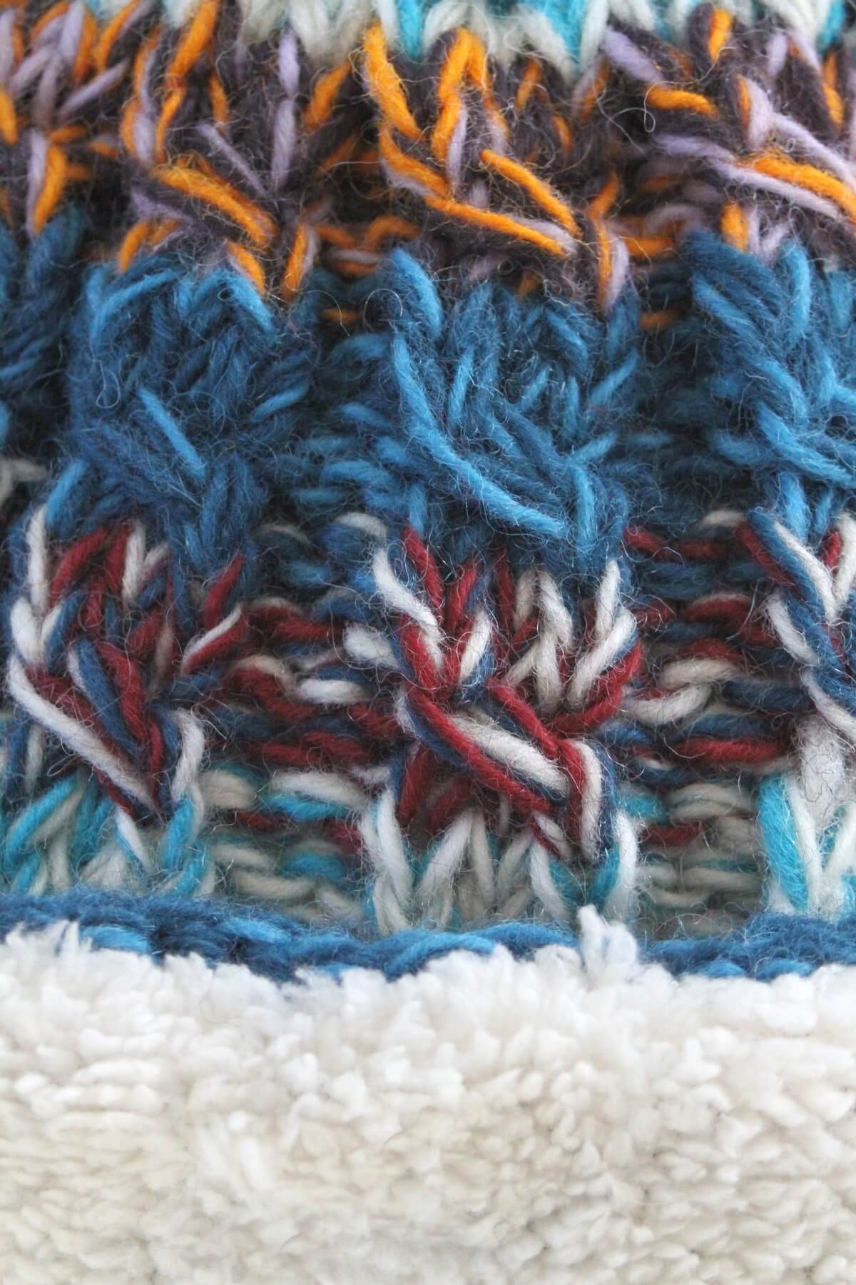 Utrecht Bobble Beanie Blue