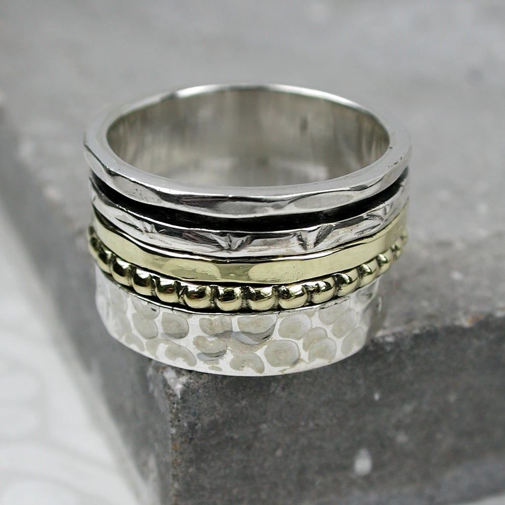 Hammered Spinning Ring 4 Bands