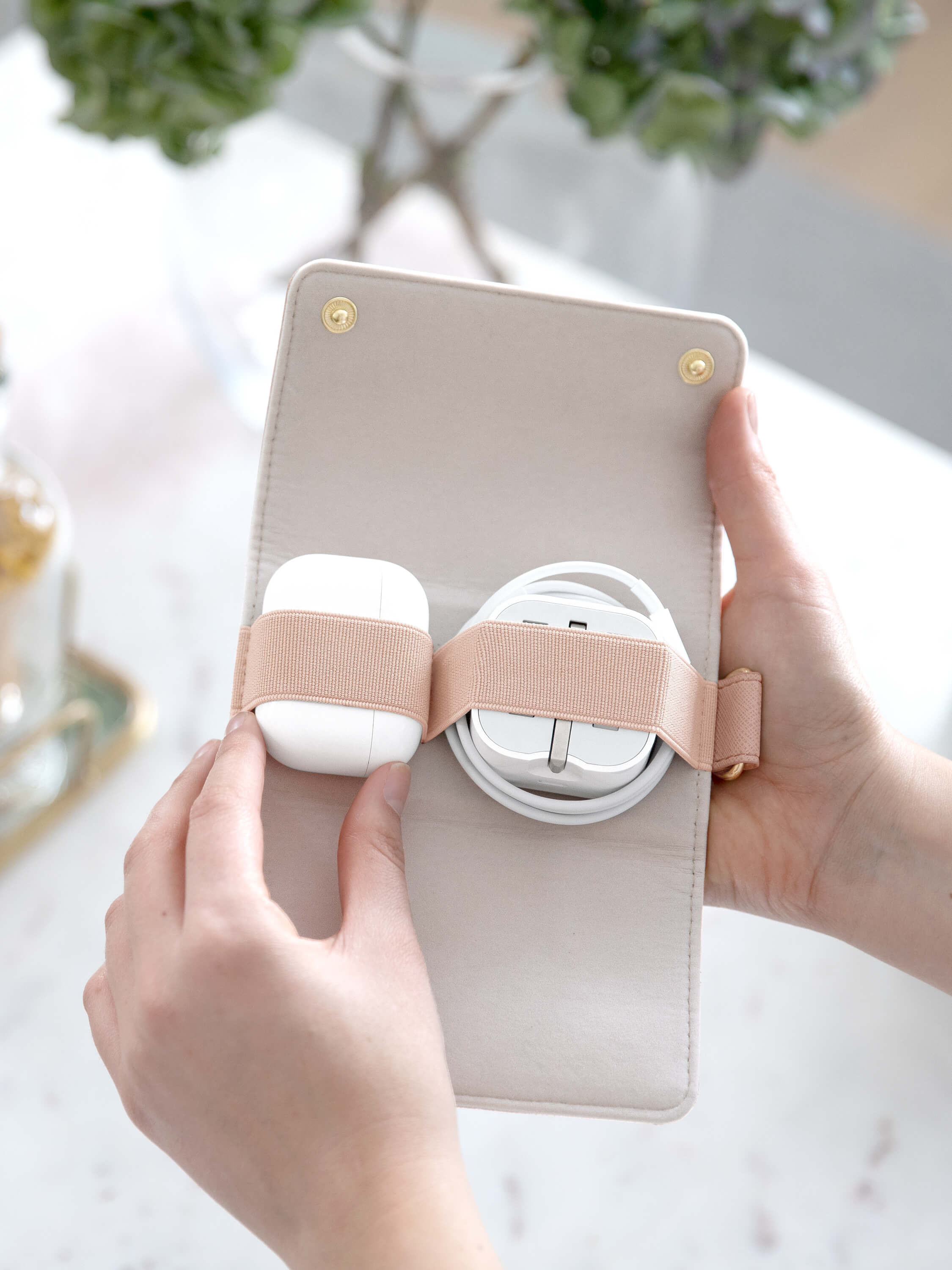 Blush Pink Compact Cable Tidy