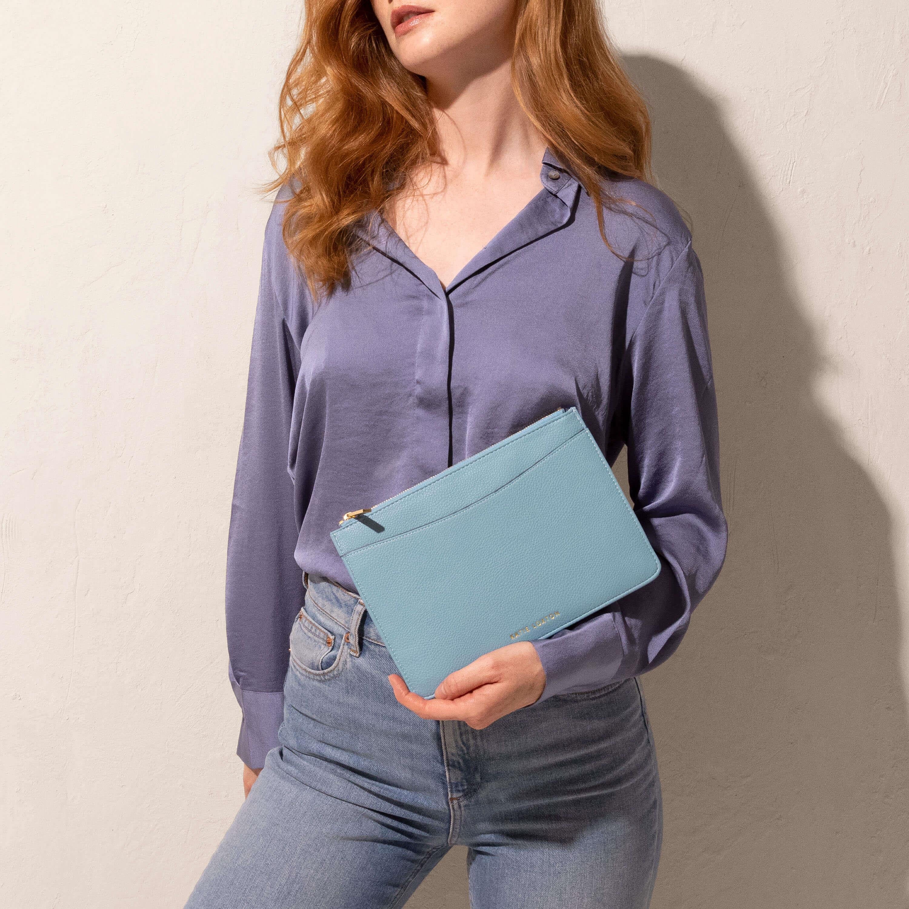Cara Pouch | Blue | 16 X 24 X 1.5cm