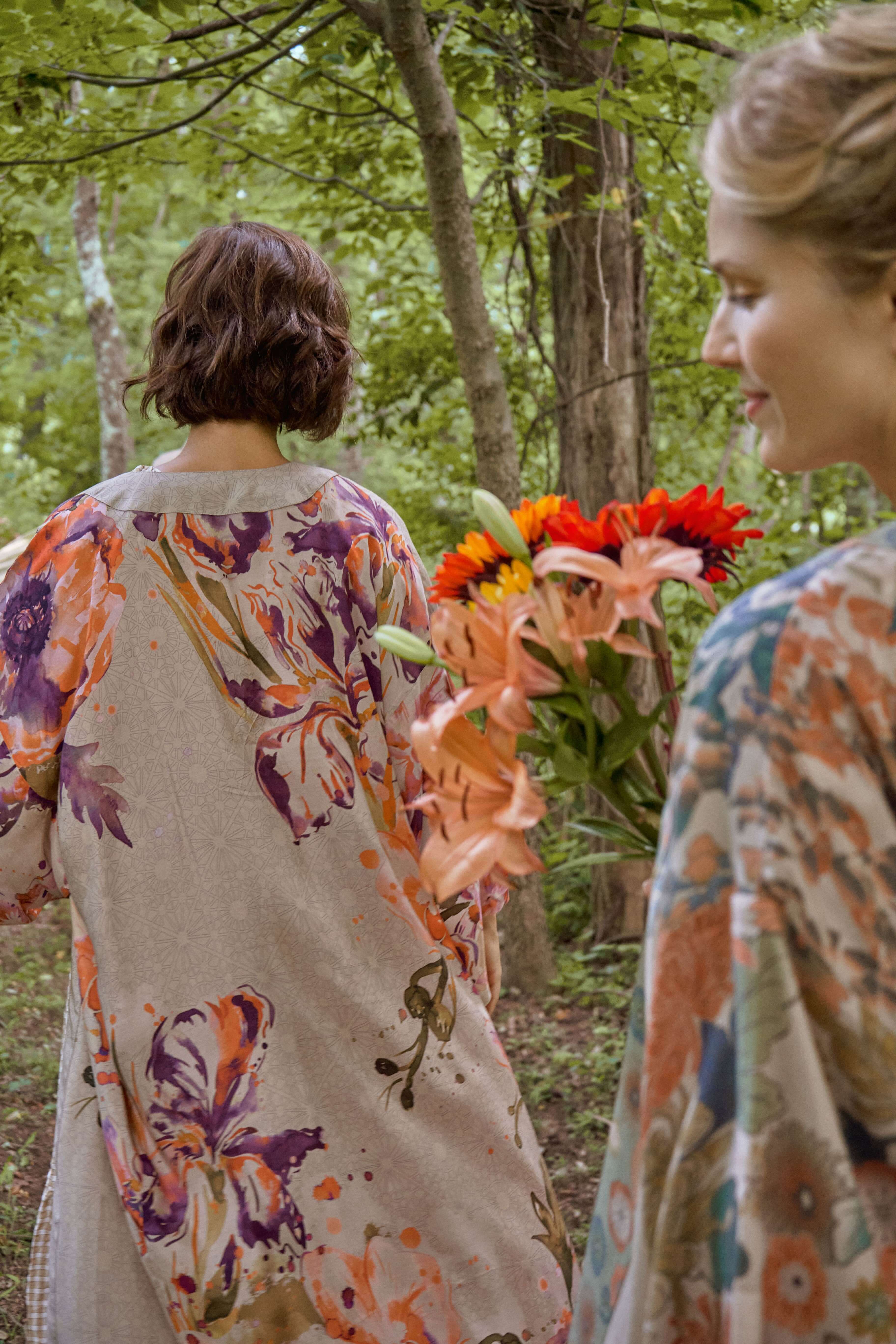 Orchid & Iris Kimono Gown - Coconut
