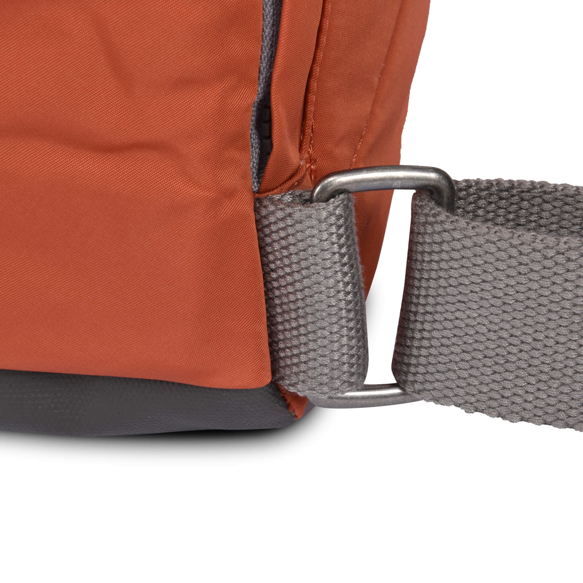 Canfield B Small Sustainable Nylon Ginger