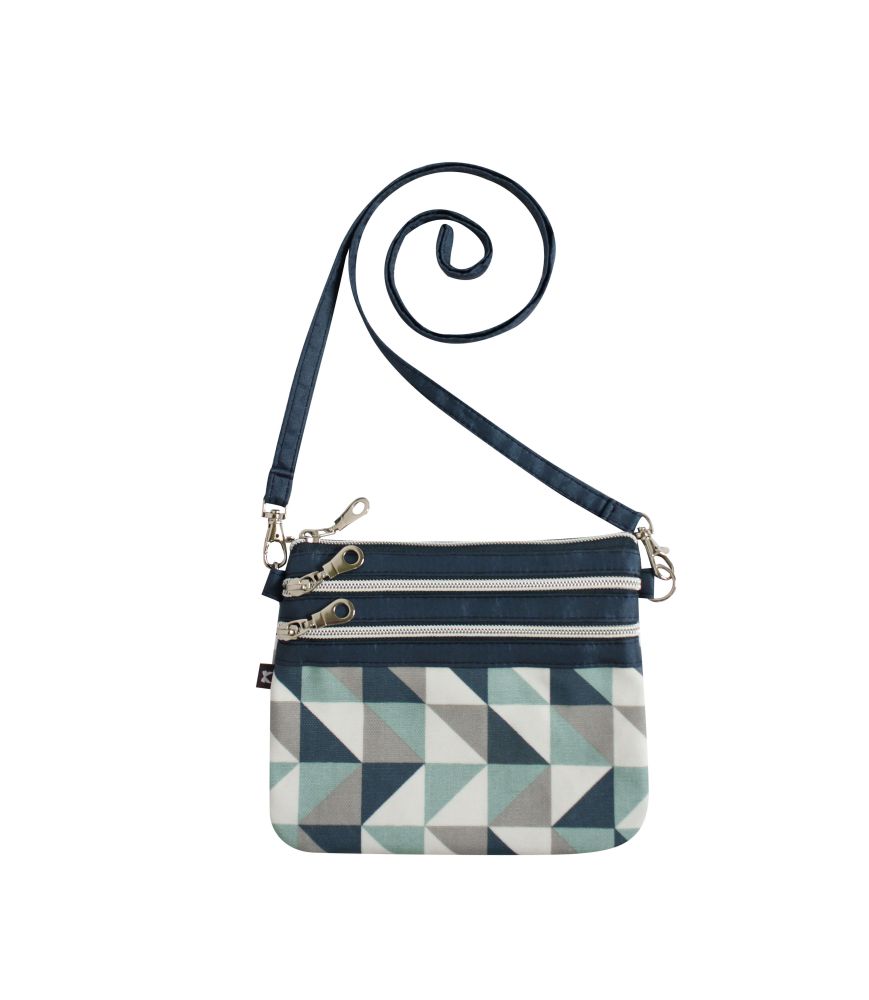 Blue Triangle Oil Cloth 3 Zip Pouch