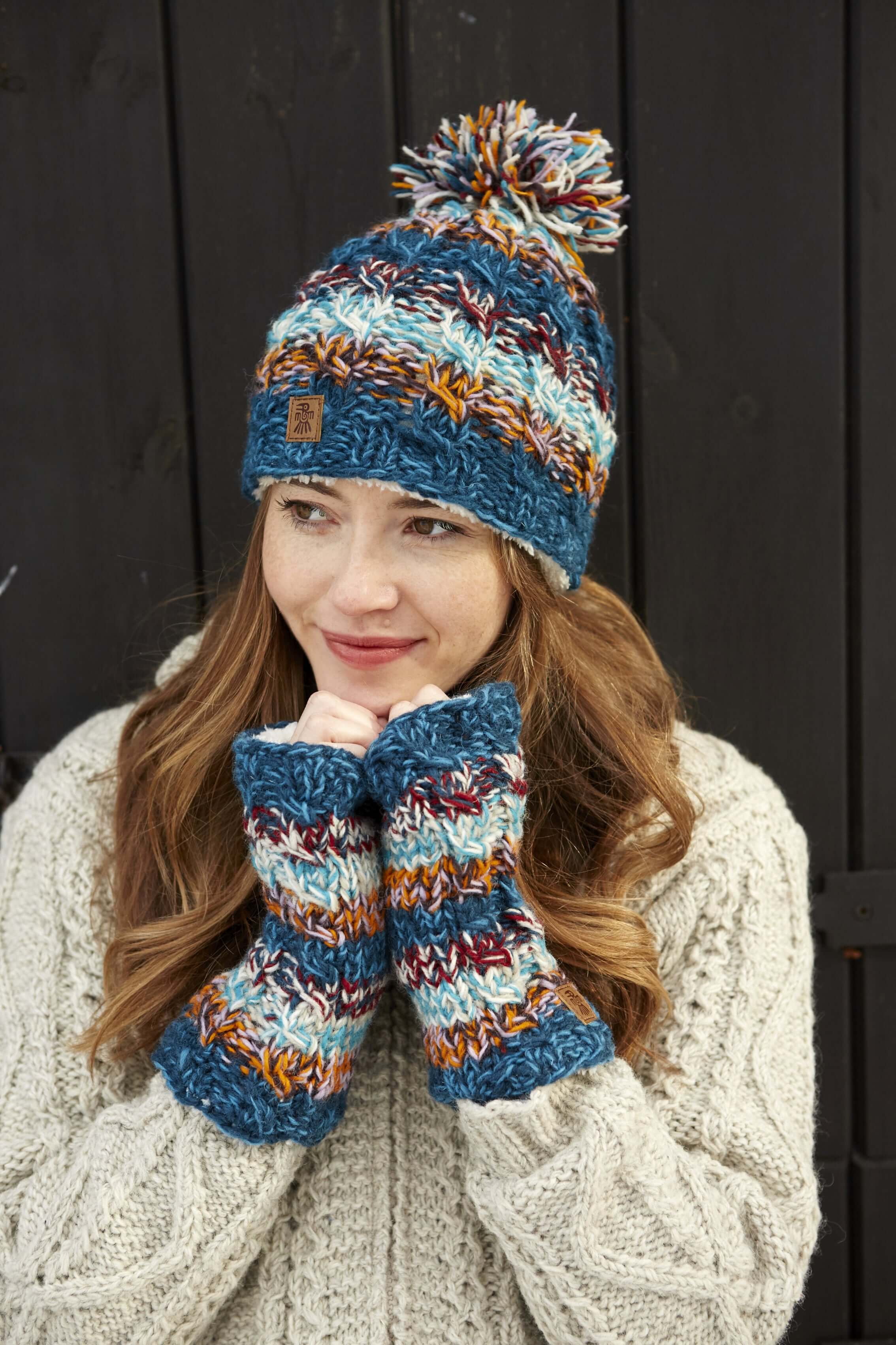 Utrecht Handwarmer Blue