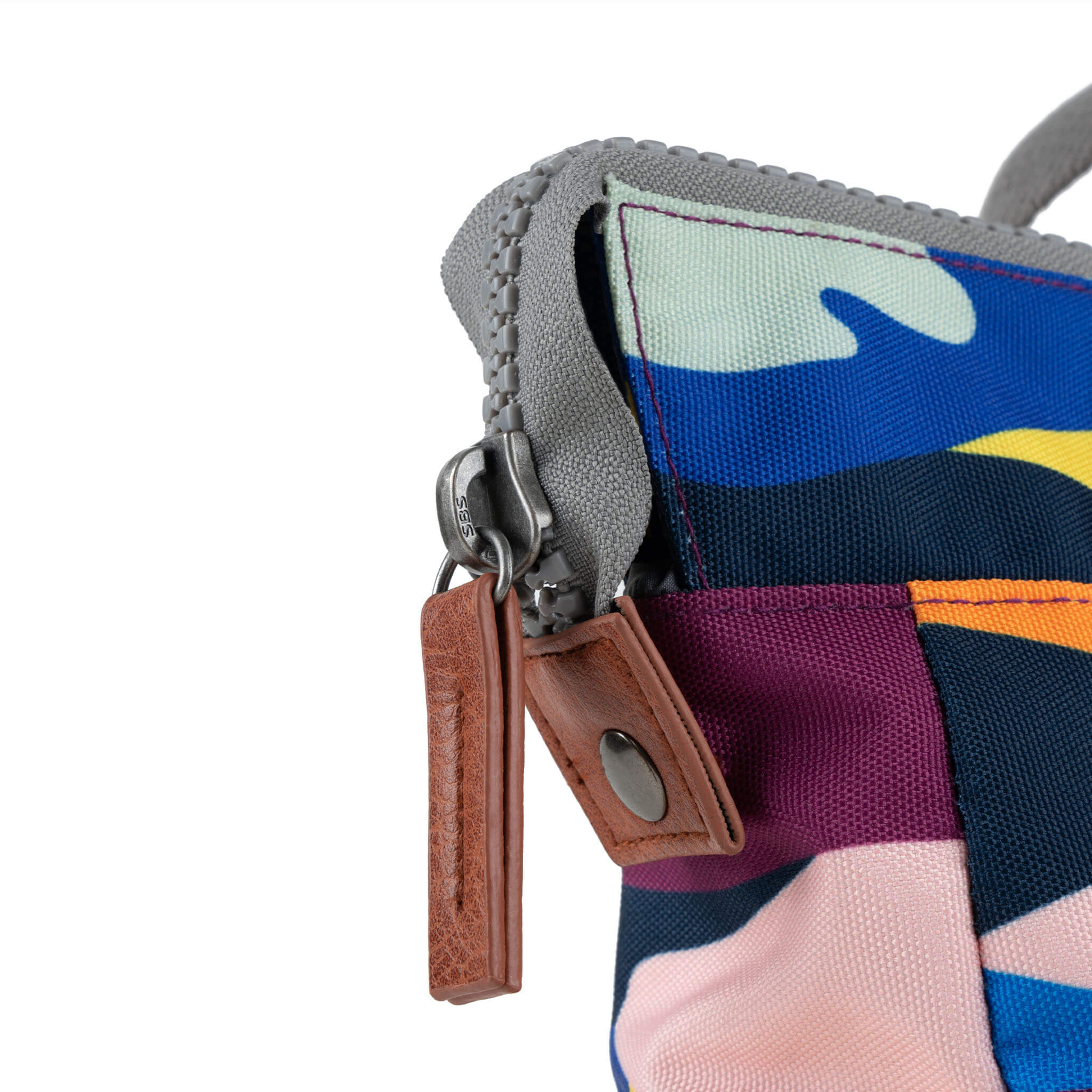 Bantry B Small Sustainable Canvas Bold Camo