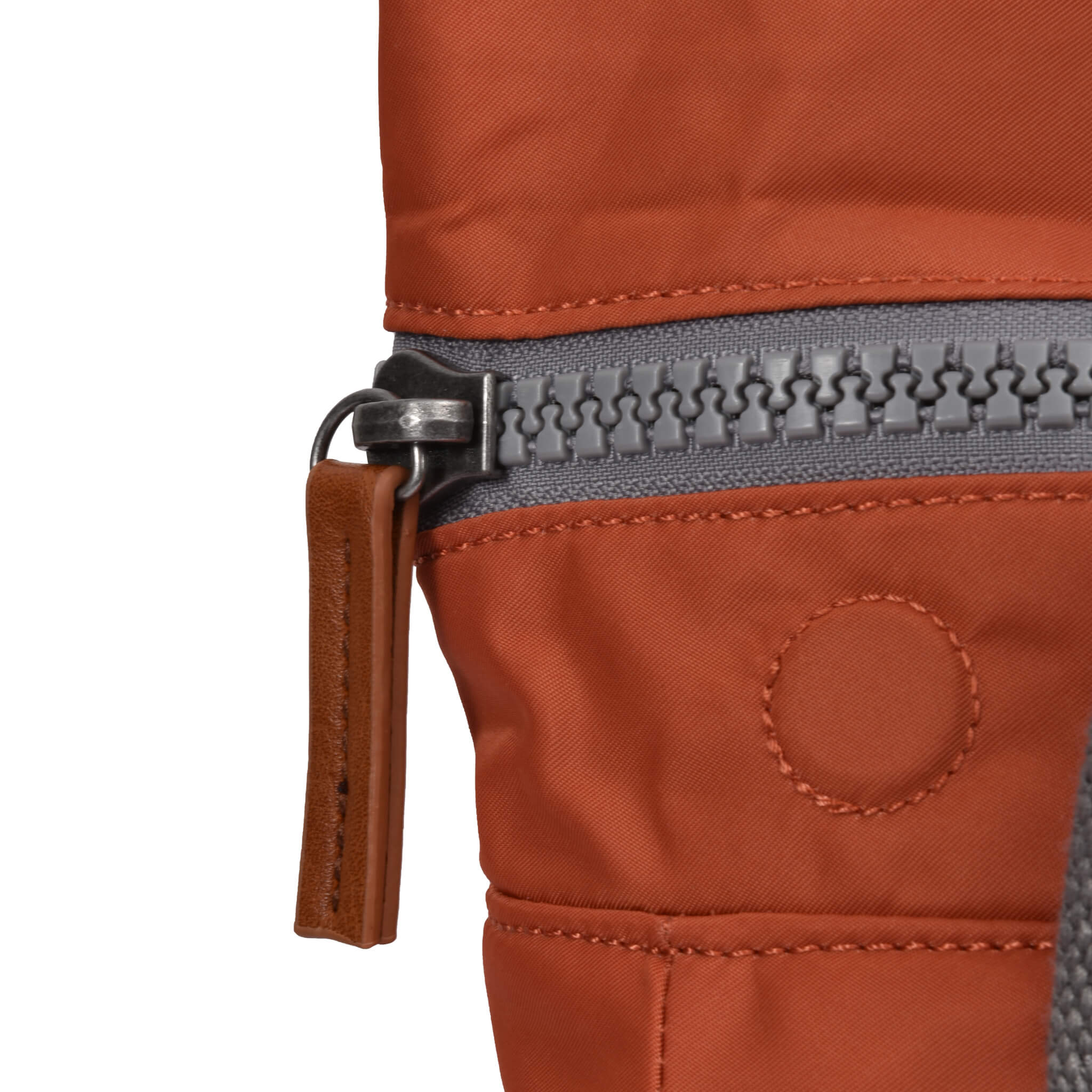 Canfield B Small Sustainable Nylon Ginger